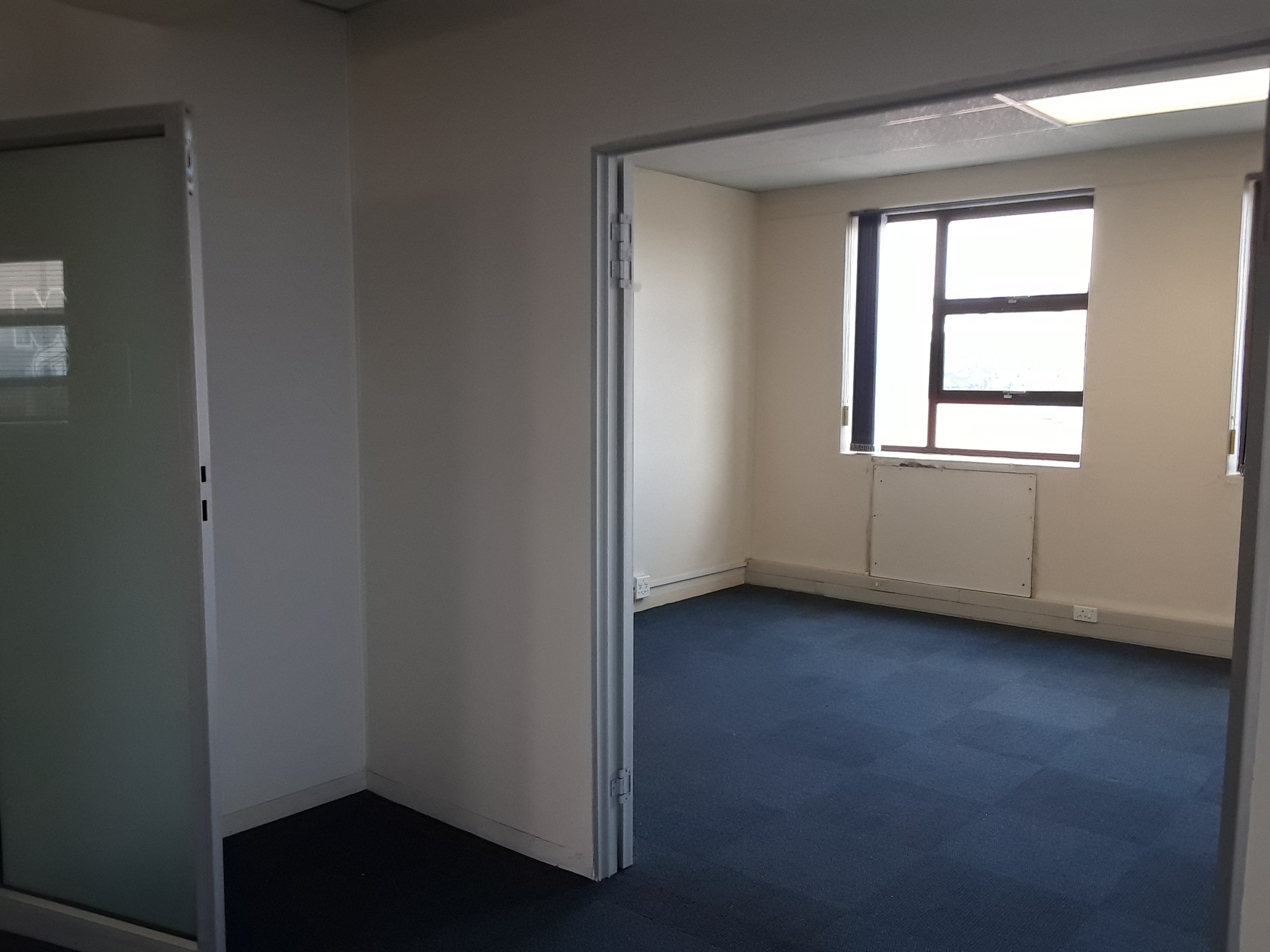 487m² Office Space to rent at Surrey Ave in Ferndale