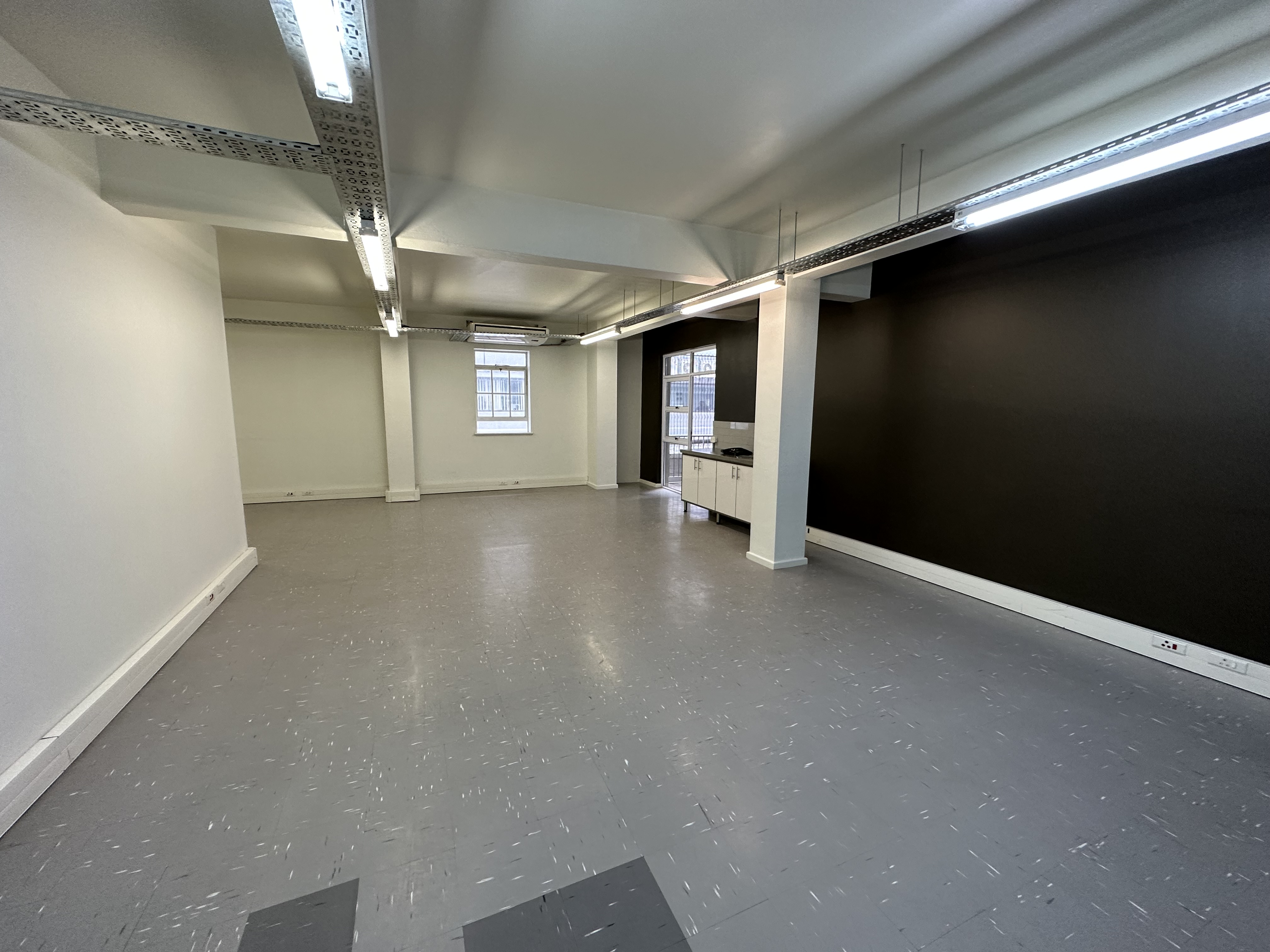 90m² Office Space to rent at The Landing in Cape Town CBD
