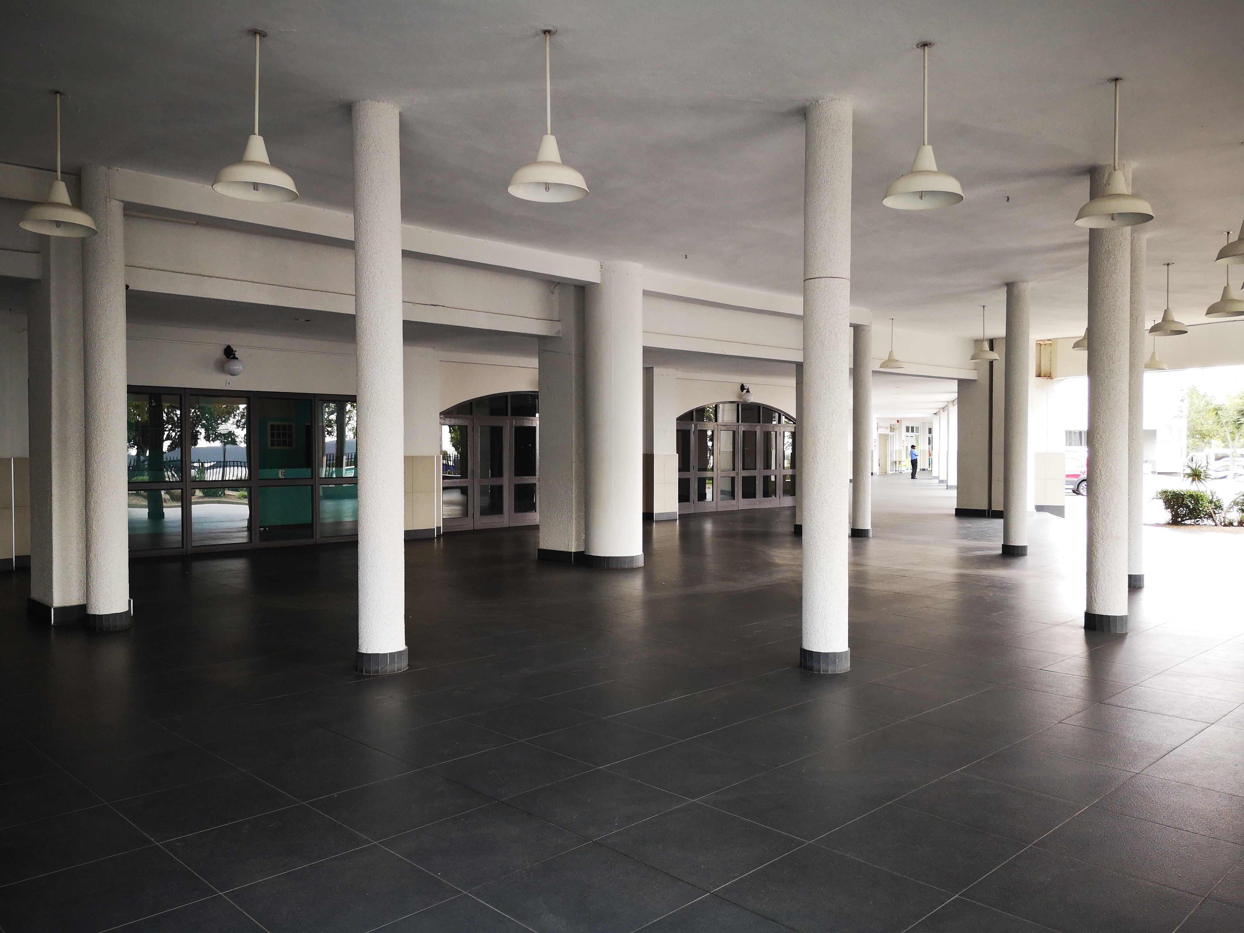 Retail Shops to rent at The Link in Halfway House