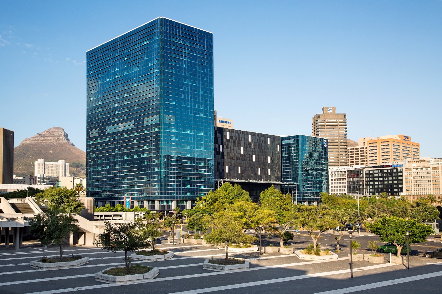 Office Space to rent at The Towers  - Ex Standard Bank Centre in Cape Town CBD