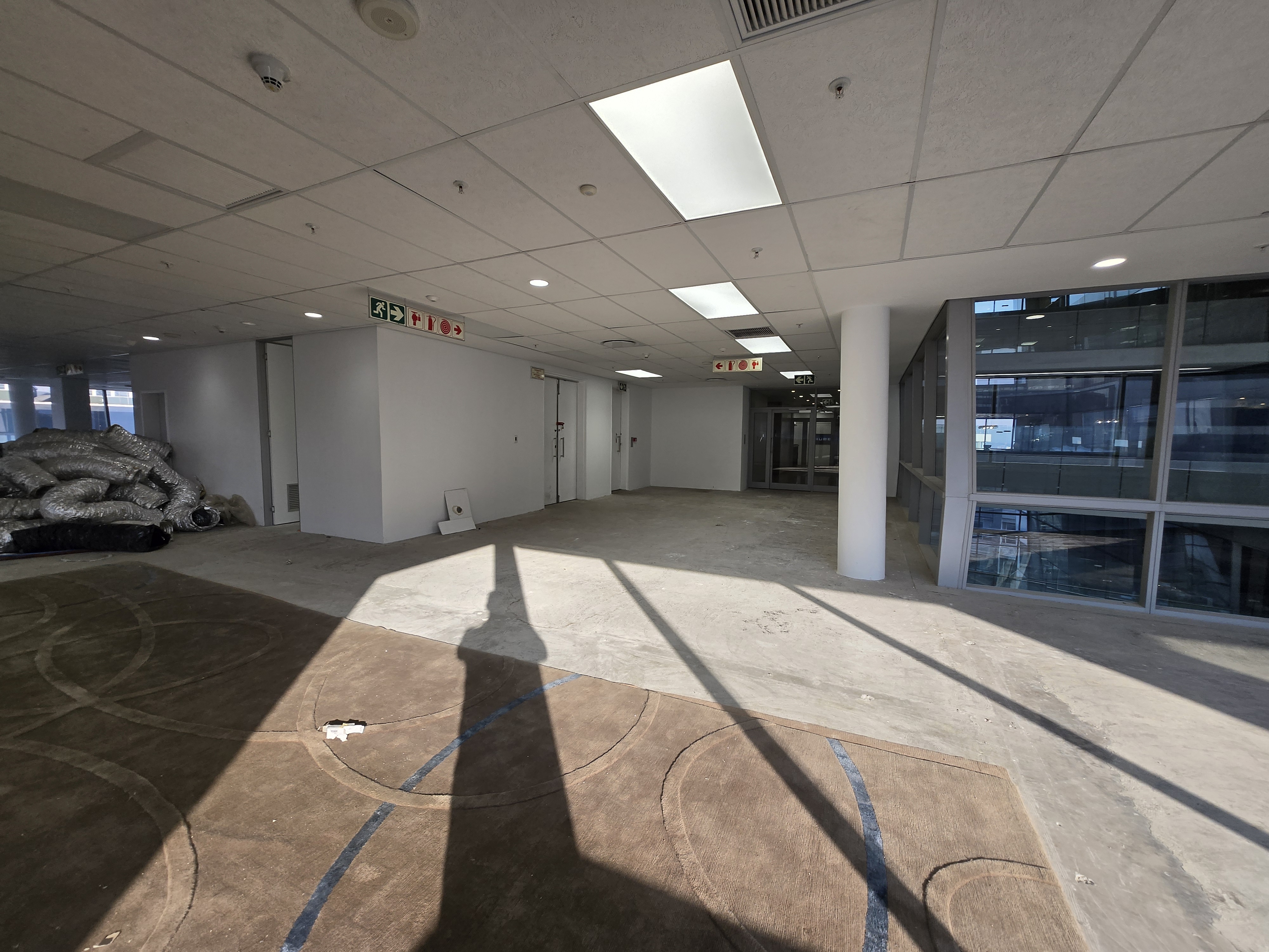 799m² Office Space to rent at The Towers in Sandton Central