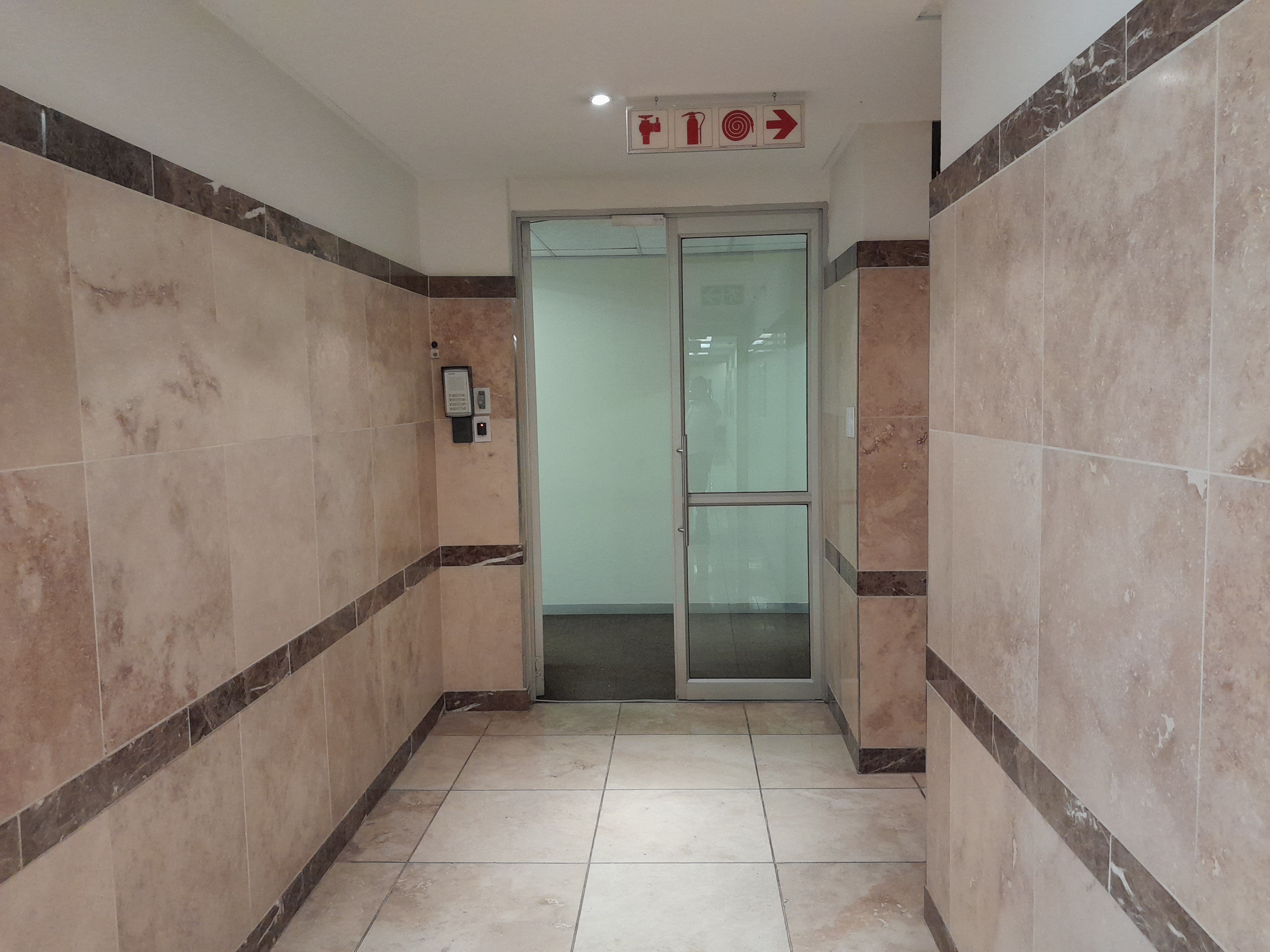 Office Space to rent at Travel House in Rosebank JHB