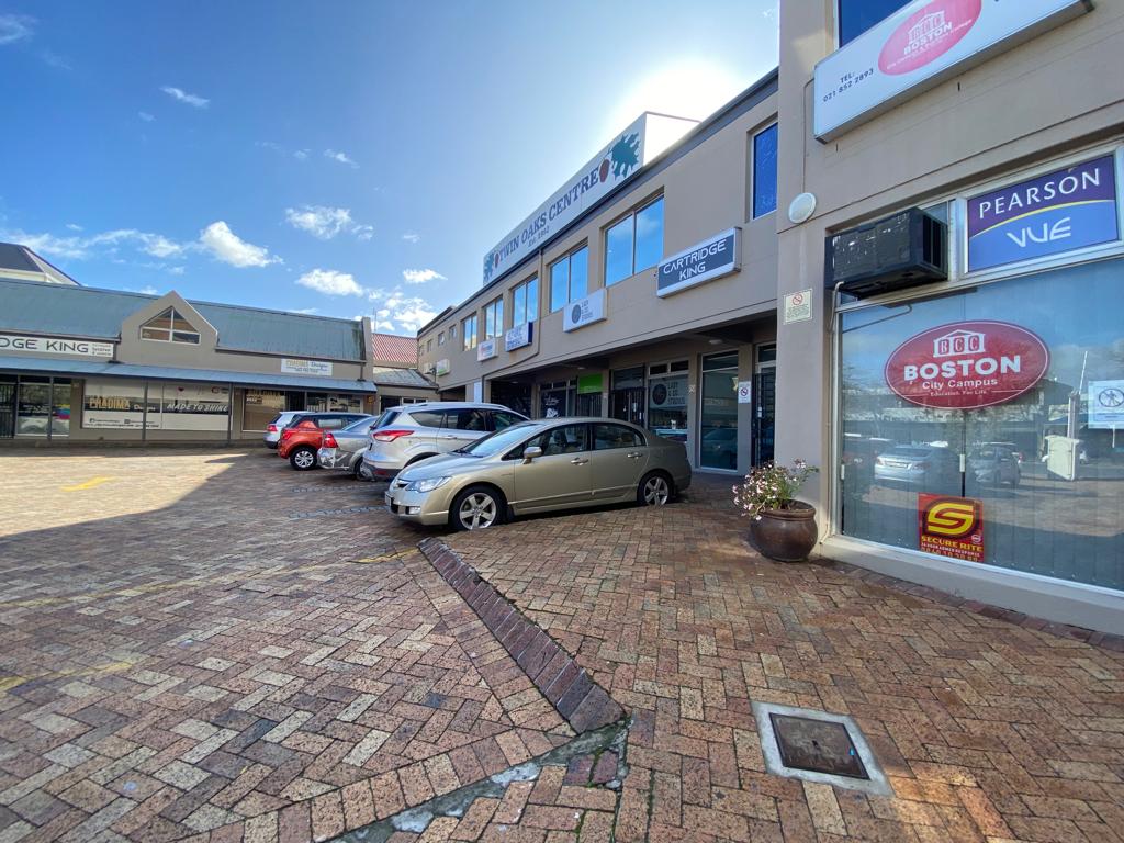 81m² Office Space to rent at Twin Oak Centre in Somerset West