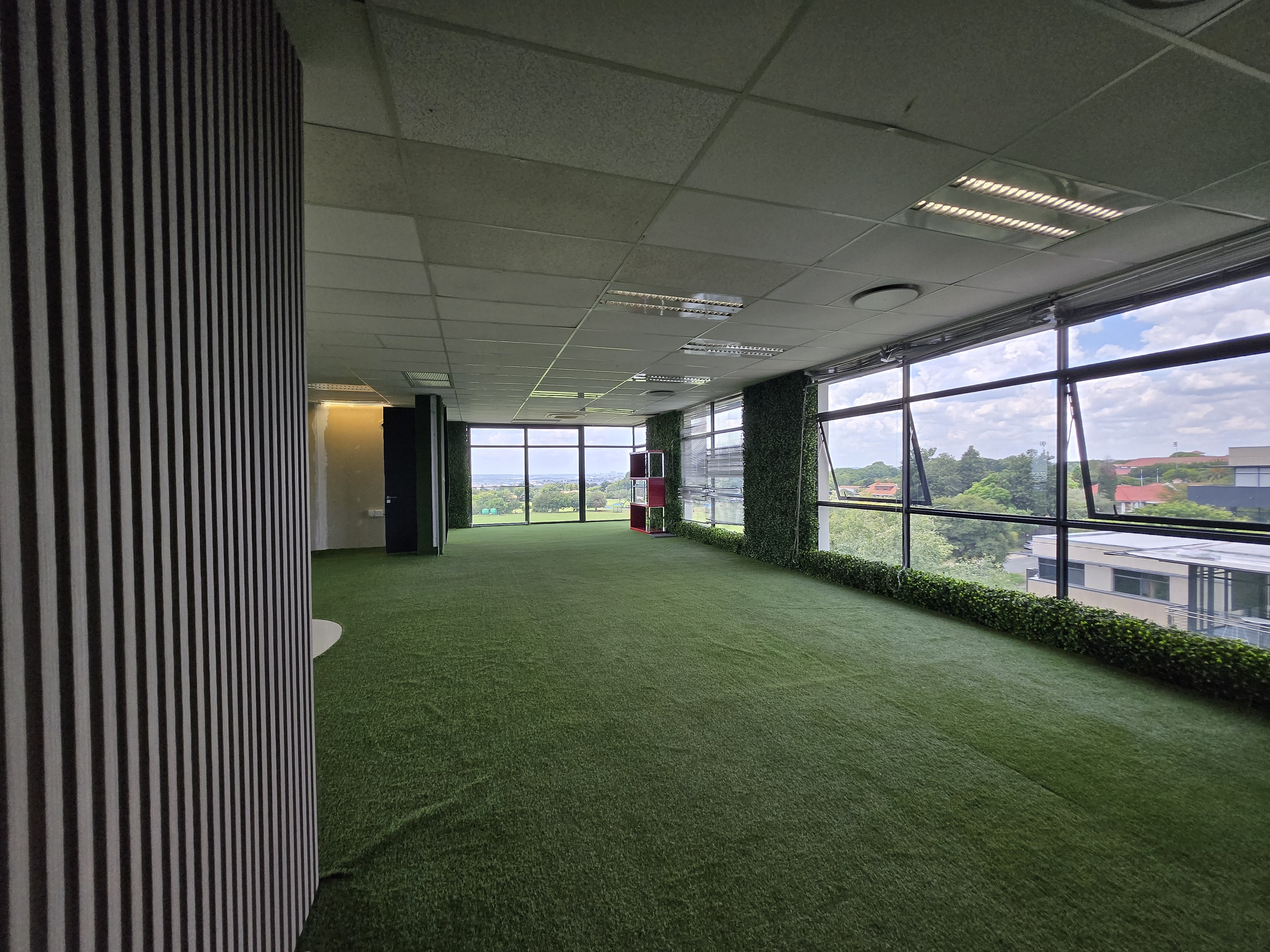 501m² Office Space to rent at Vdara in Sandhurst