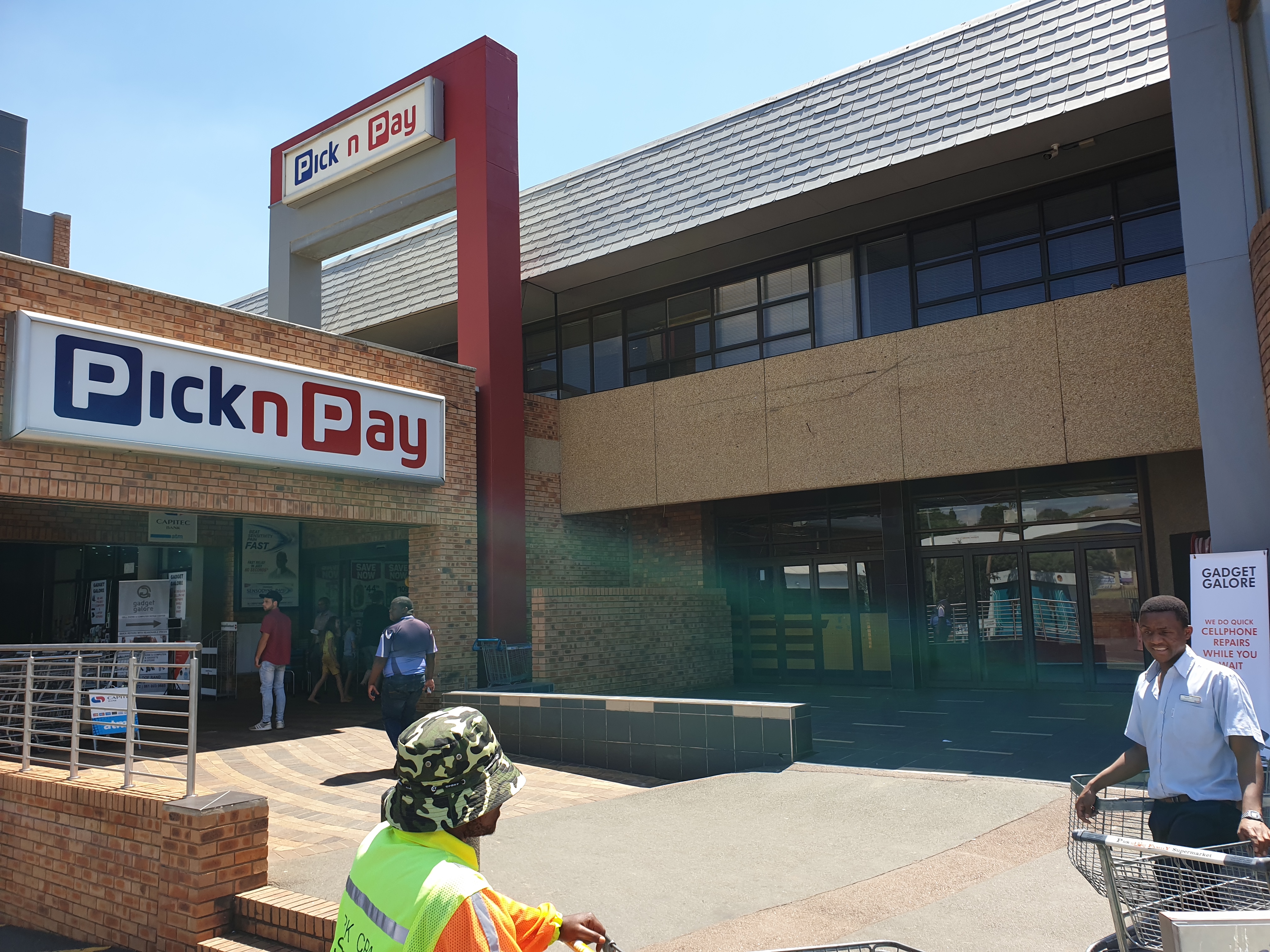113m² Office Space to rent at Waterkloof Rand Centre in Erasmusrand
