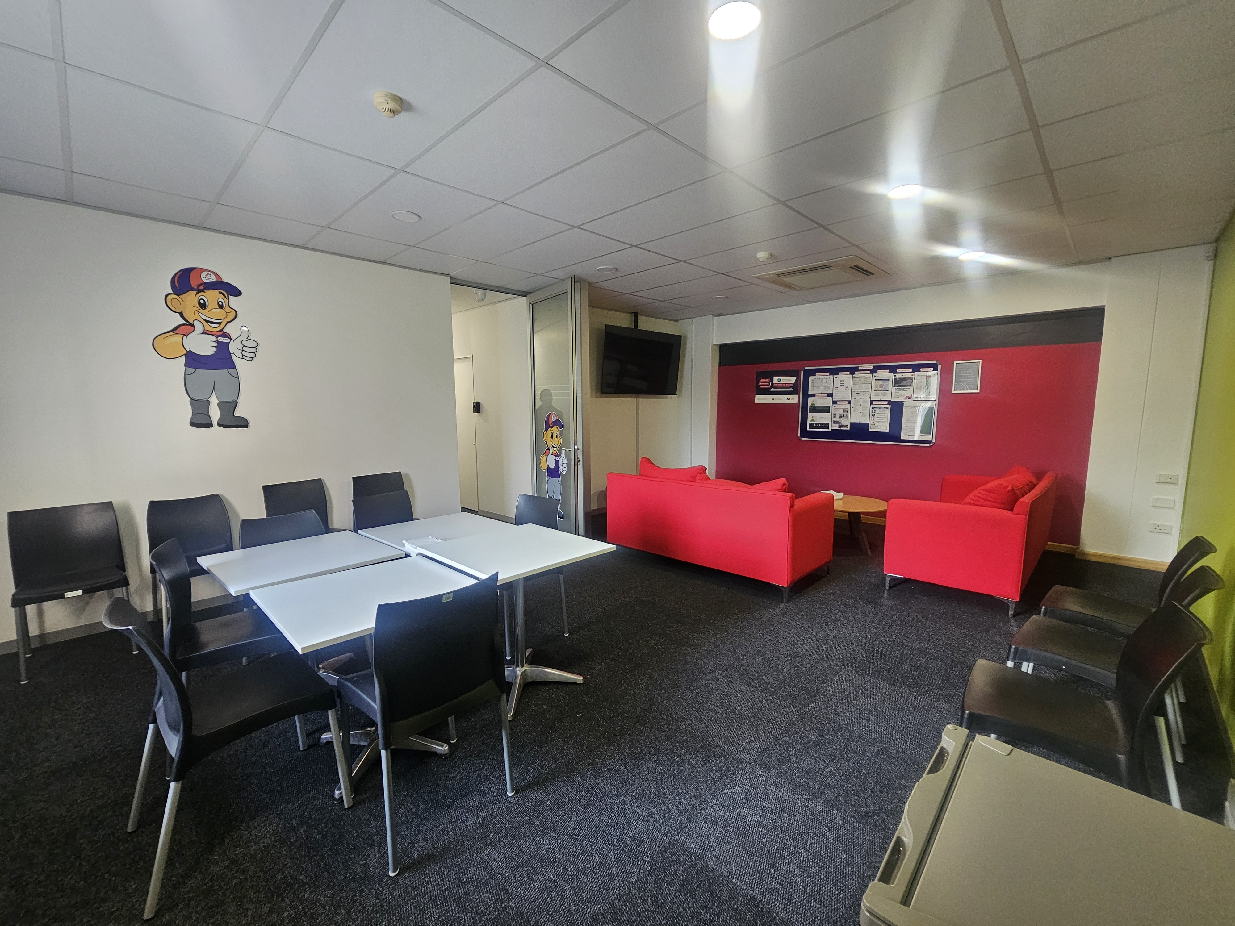 684m² Office Space to rent at Waterside Place in Tyger Valley