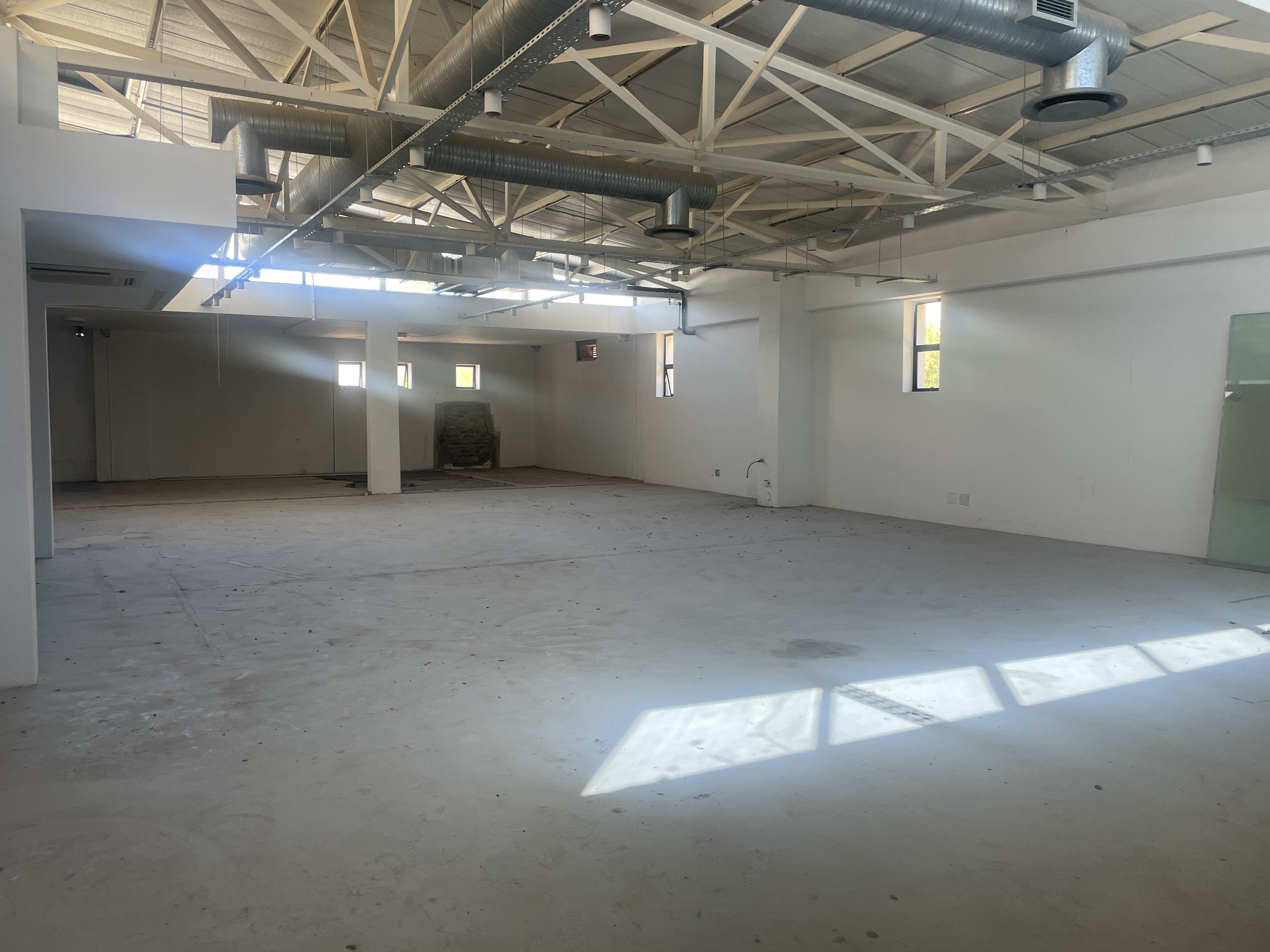 Retail Shops to rent at Westlake Lifestyle Centre in Westlake