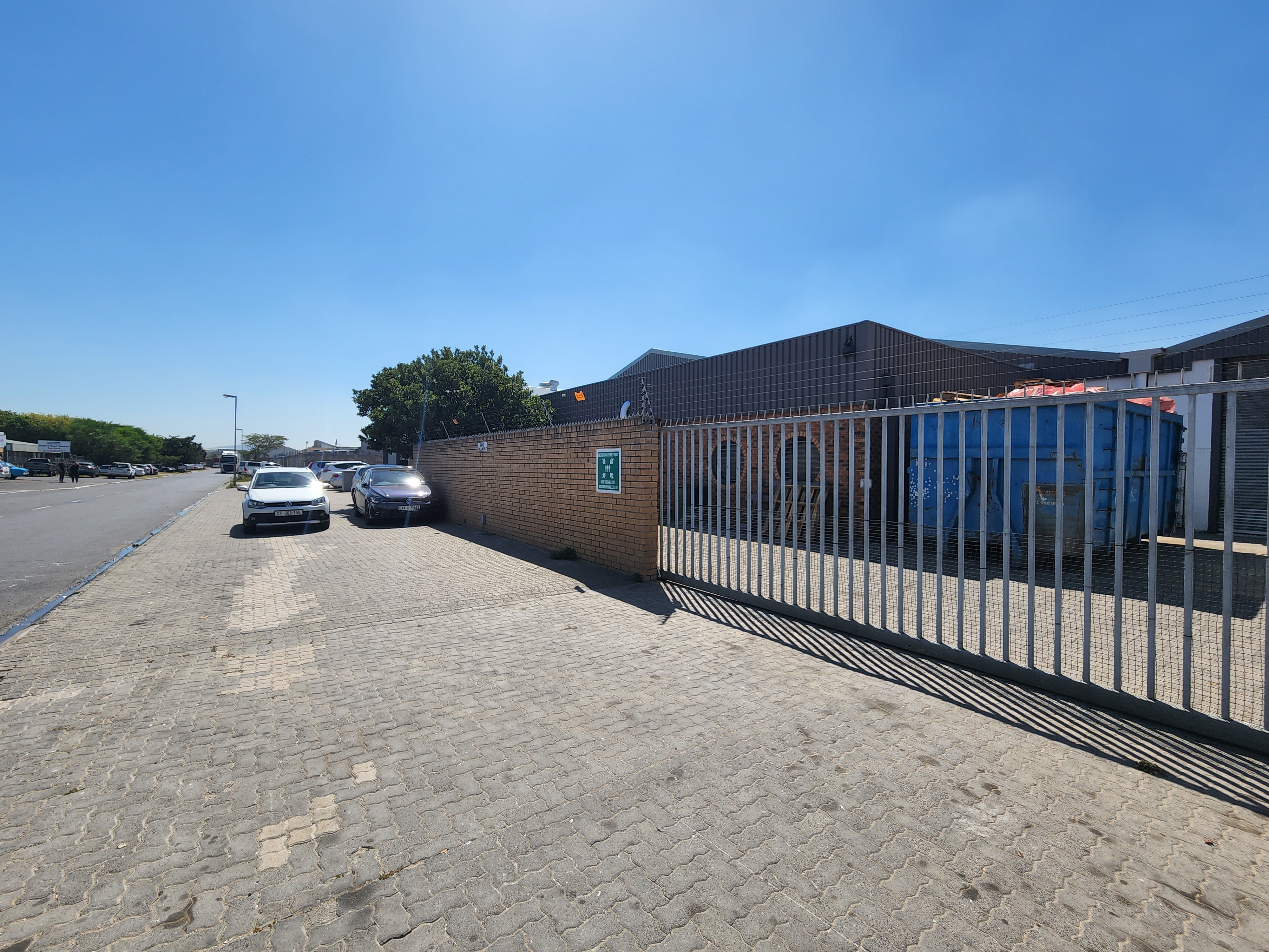 3 170m² Warehouse to rent at 10 Lood Street - Brackenfell in Brackenfell