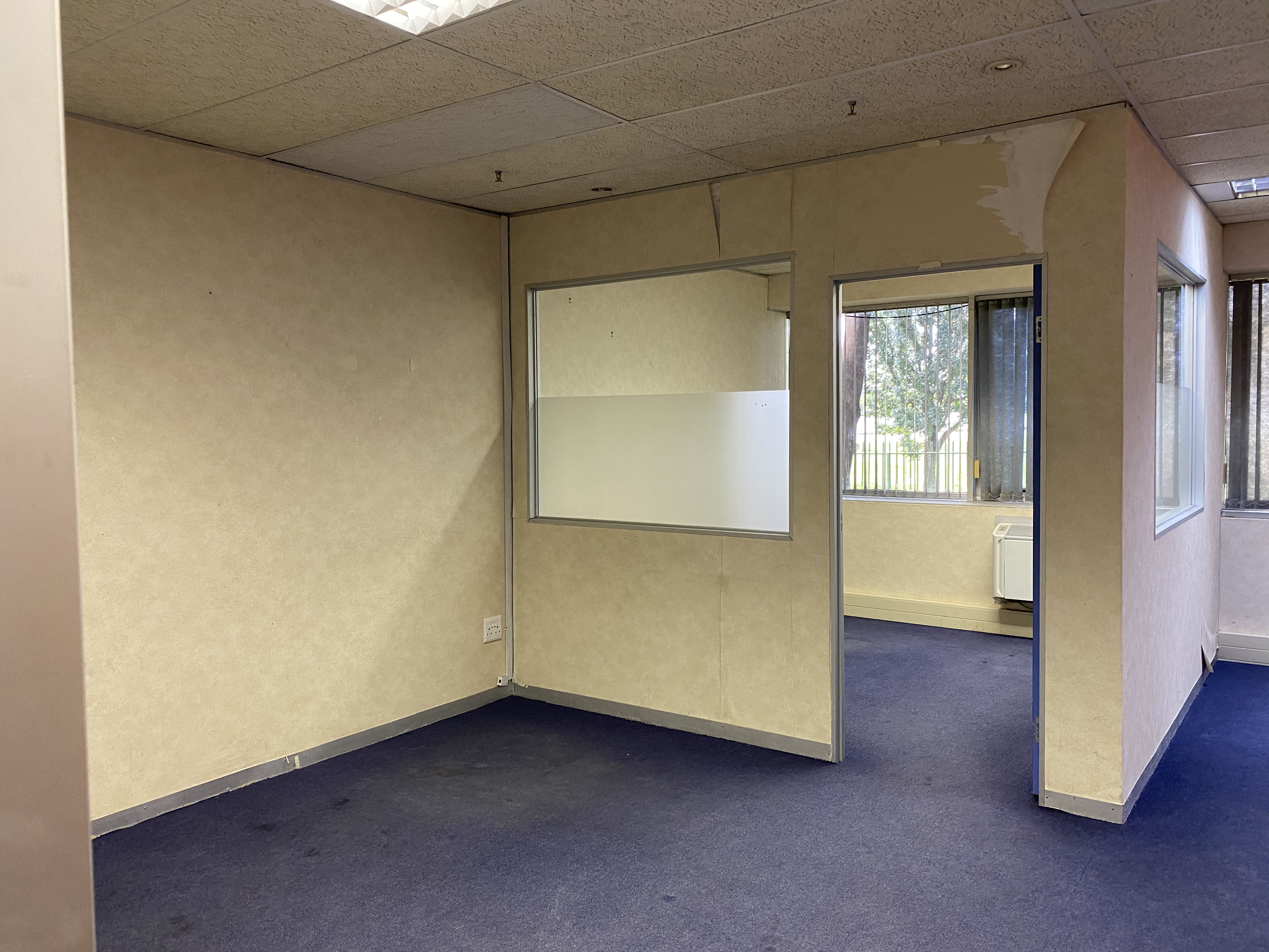 74m² Office Space to rent at 10 South Boulevard in Bruma