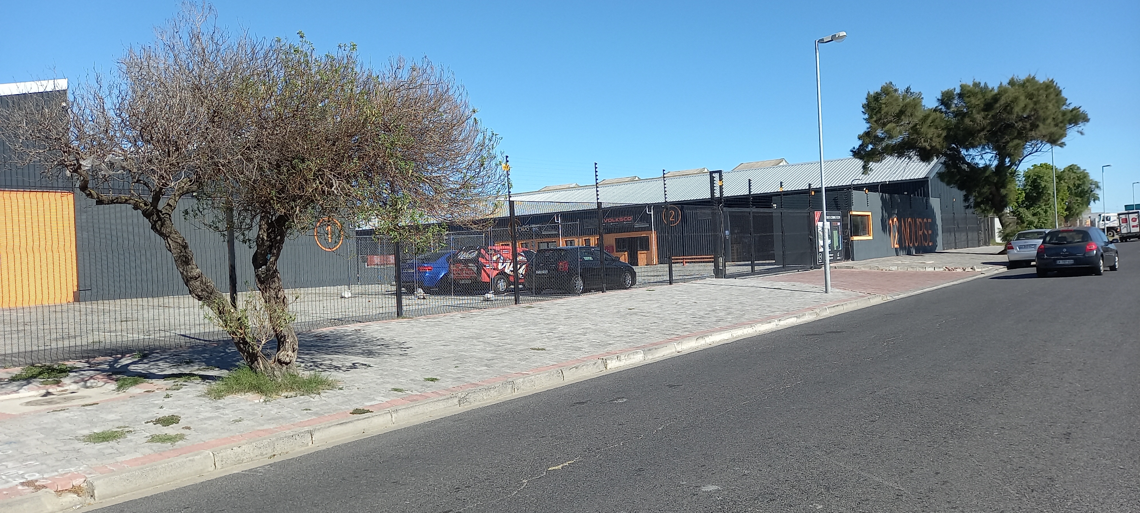 Warehouse to rent at 12 Nourse Avenue in Epping Industrial