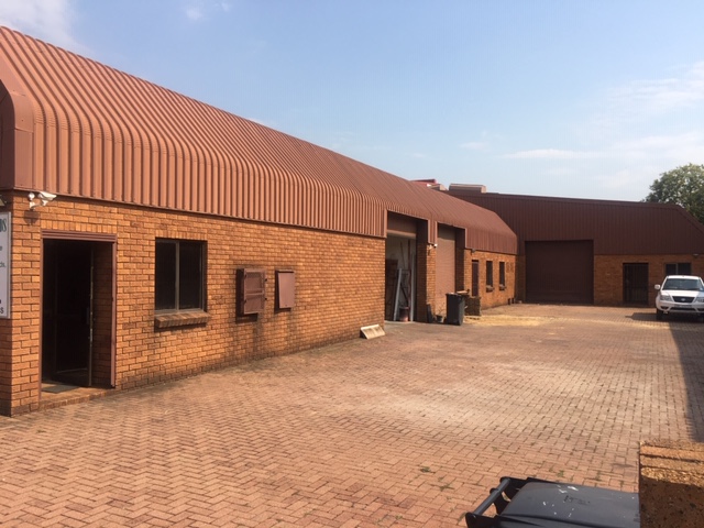 310m² Warehouse to rent at 13 Vervoer Street - Kya Sands in Kya Sand