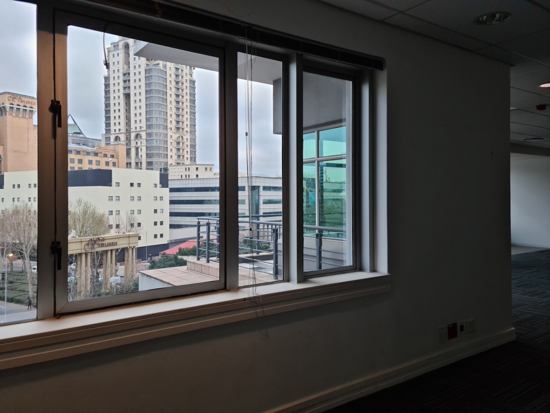 169m² Office Space to rent at 138 West Road (Erf 4 of 8 Sandown) in Sandton Central