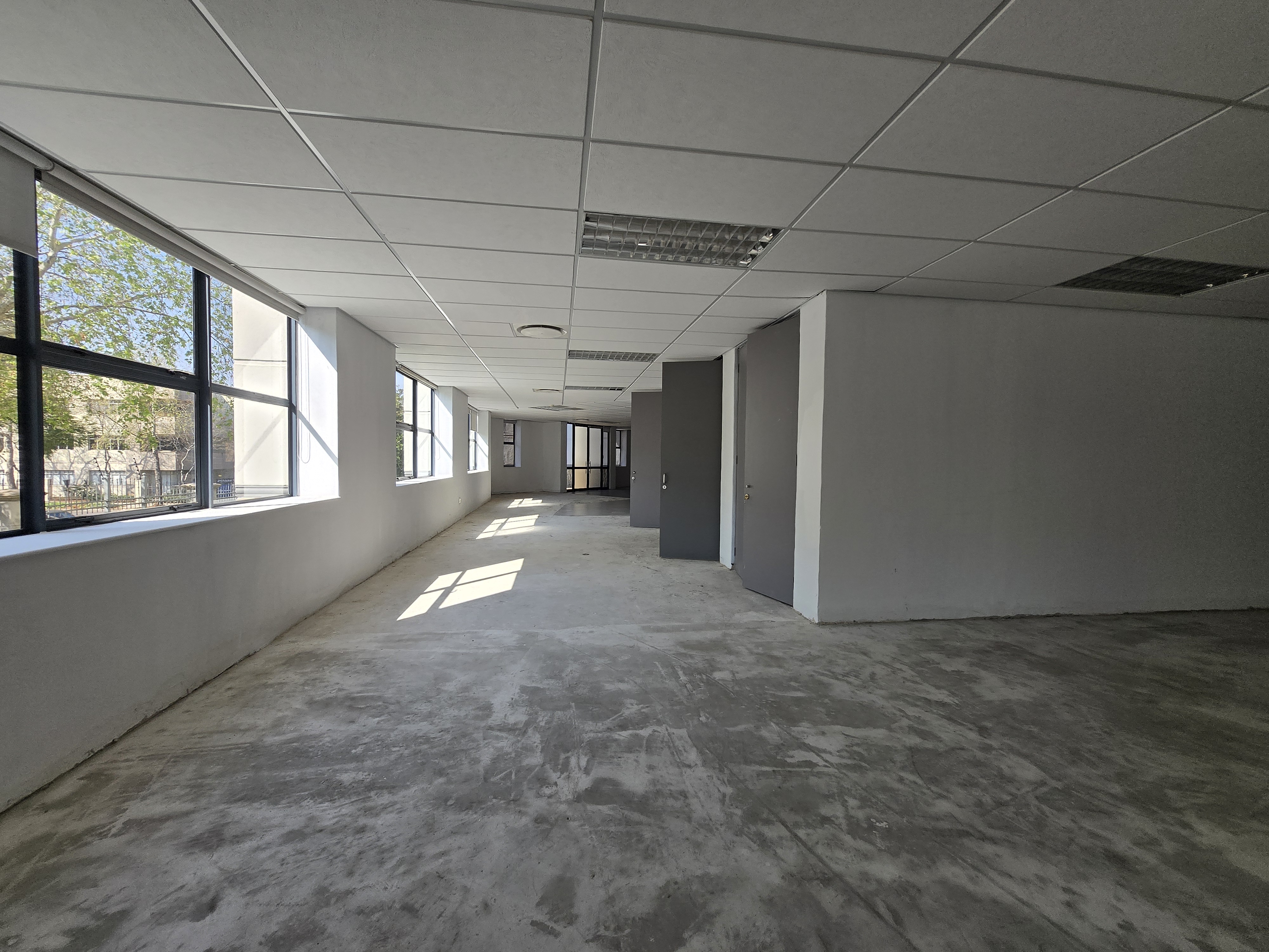 7 259m² Office Space to rent at 17 Fricker Road Illovo in Illovo