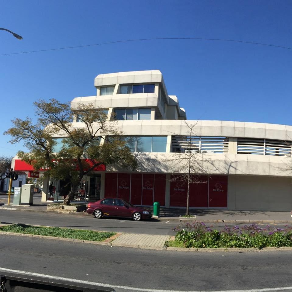 195m² Office Space to rent at Somerset Centre in Somerset West Central