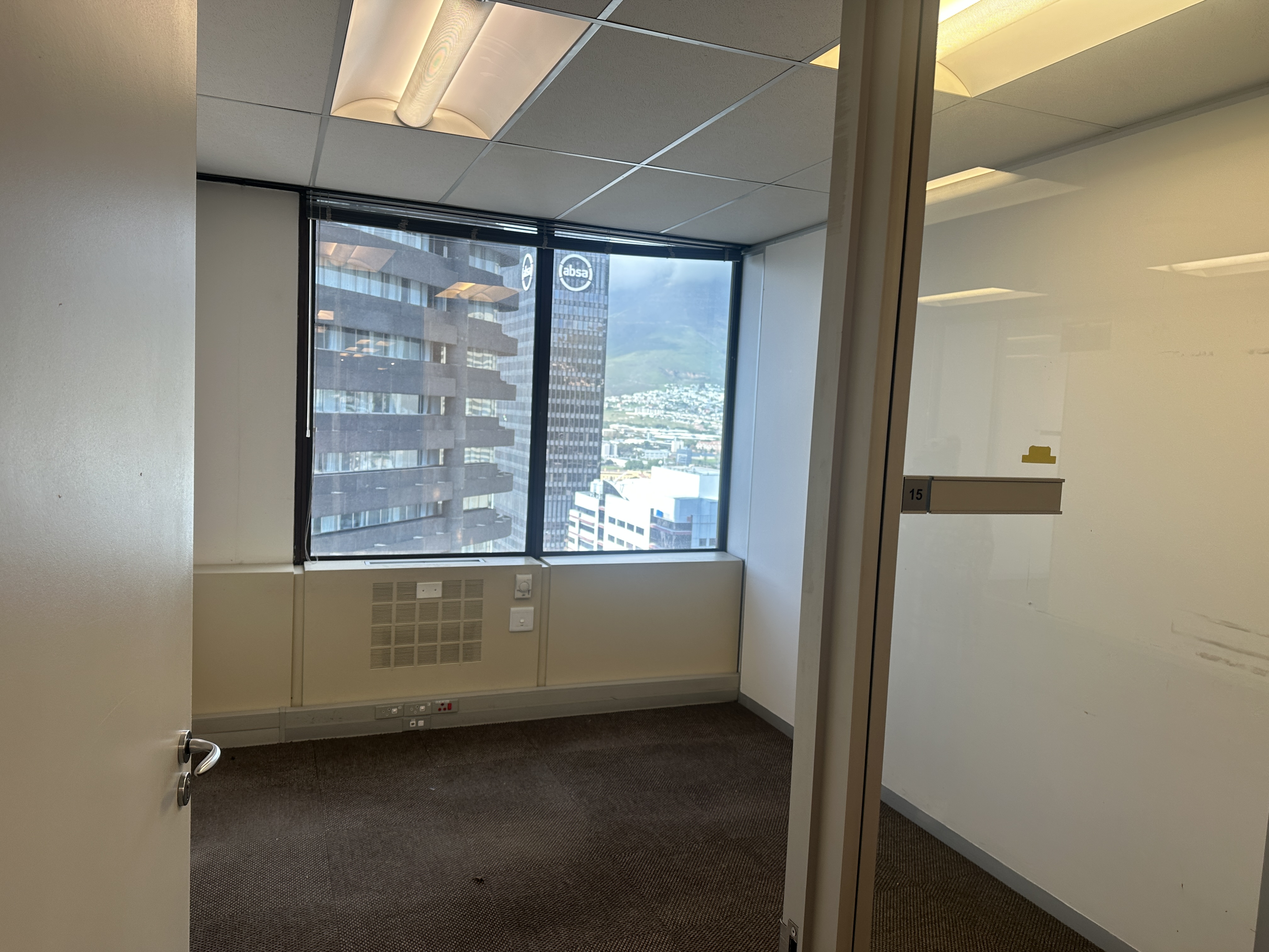 677m² Office Space to rent at 2 Long Street in Cape Town CBD