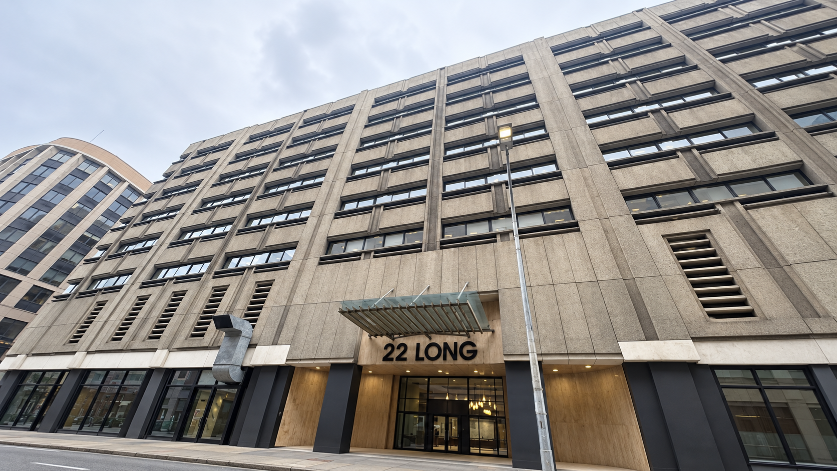 1 516m² Office Space to rent at 22 Long Street in Cape Town CBD