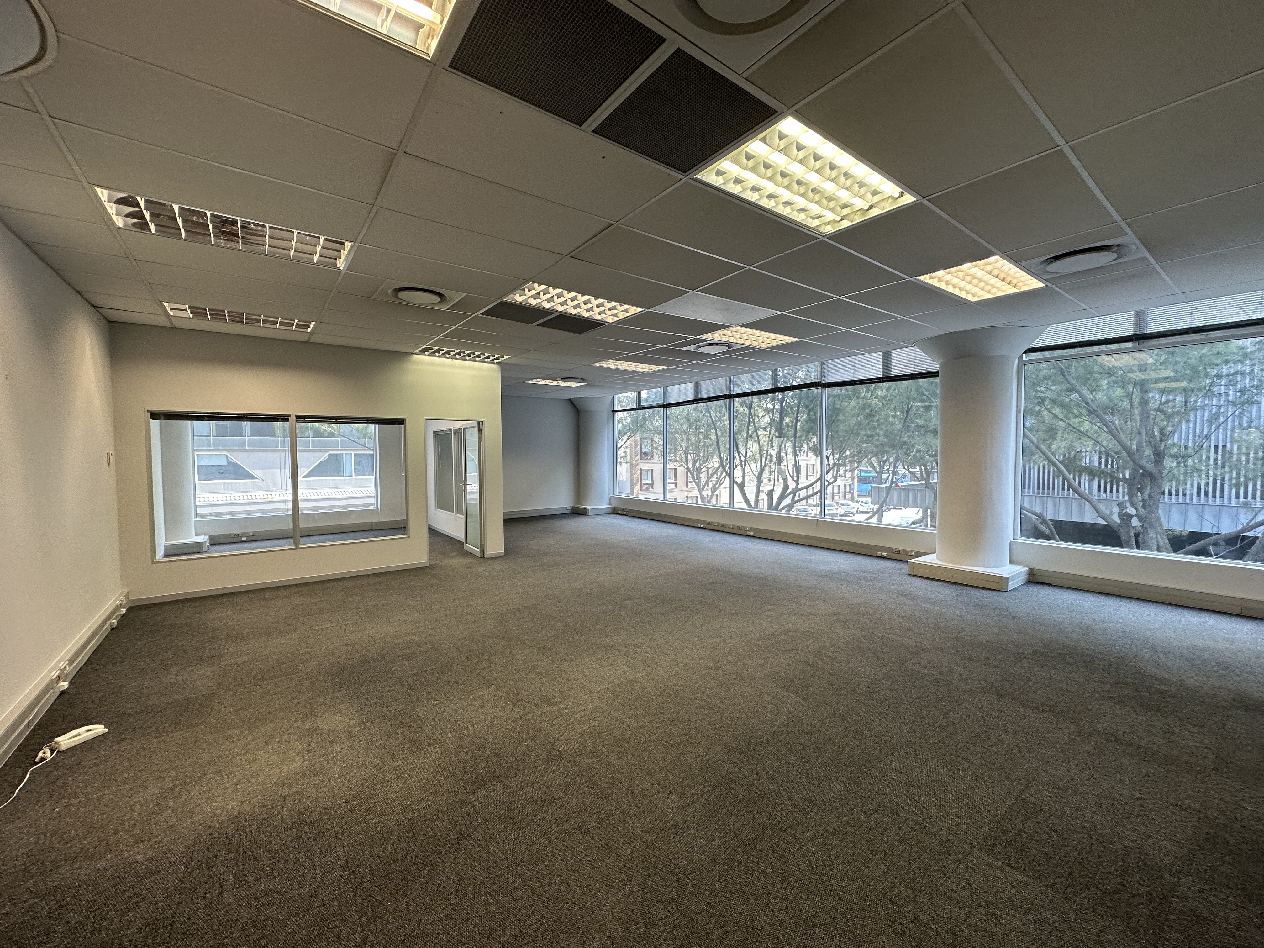279m² Office Space to rent at 31 Martin Hammerschlag in Foreshore