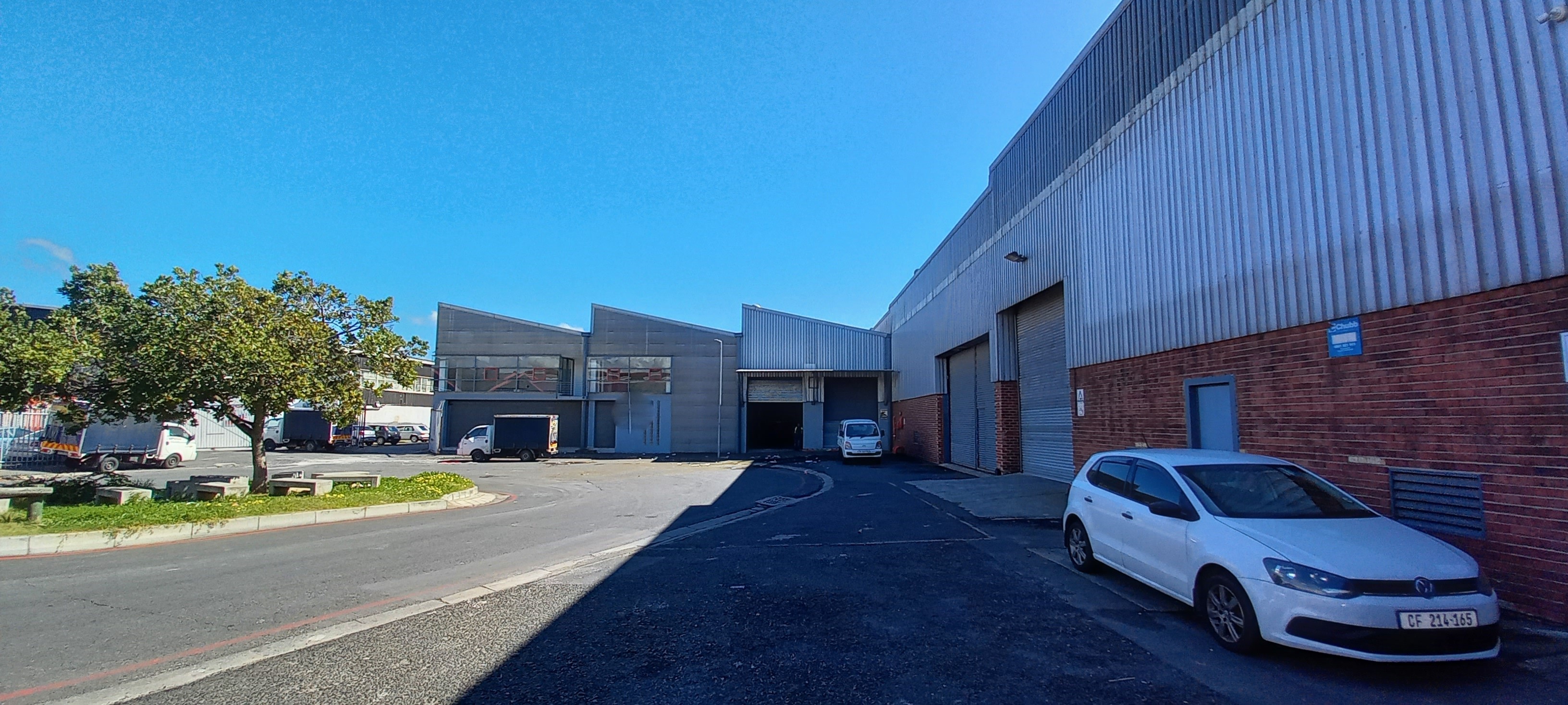 Warehouse to rent at 31 Nourse Avenue in Epping Industrial