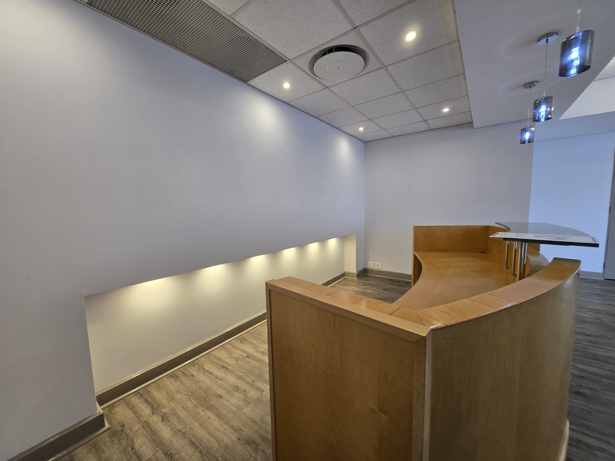 938m² Office Space to rent at 33 Fricker Road in Illovo