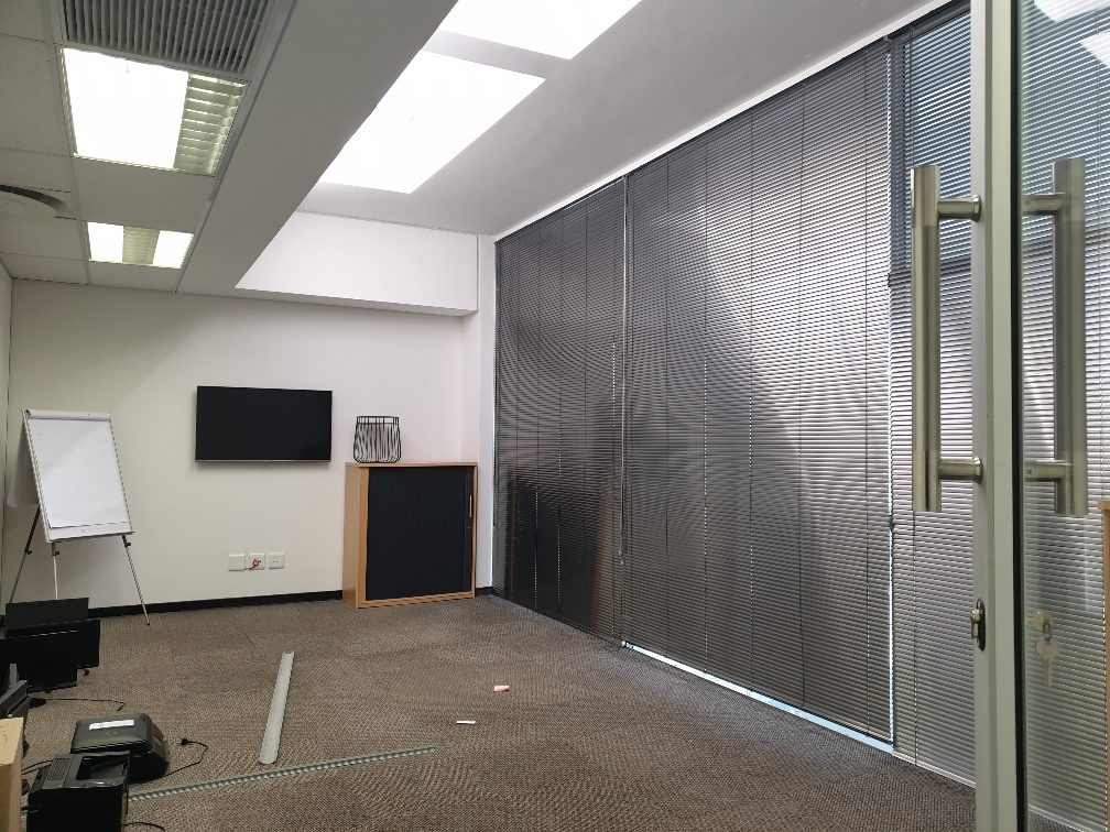 937m² Office Space to rent at 33 Fricker Road in Illovo