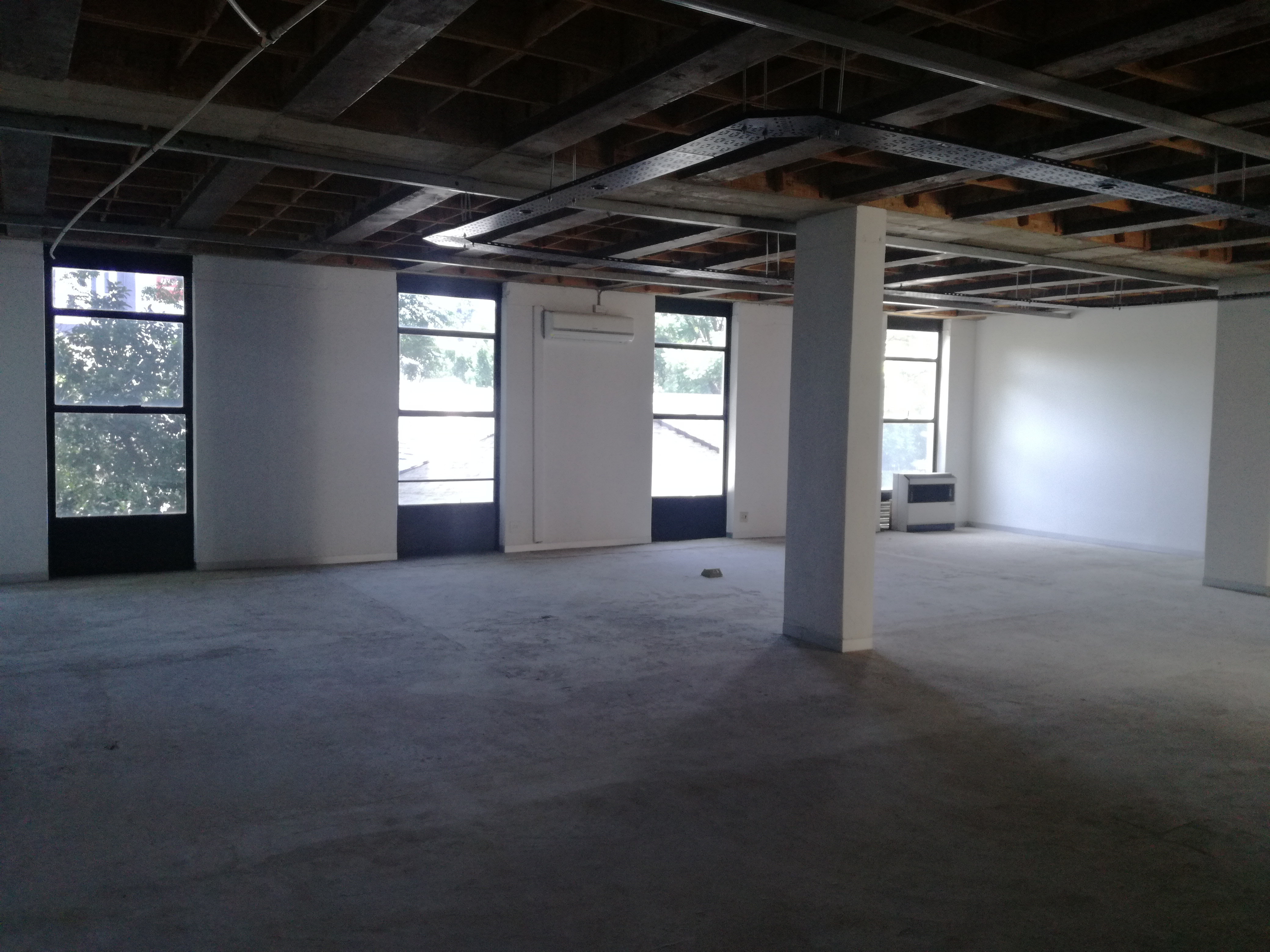 157m² Office Space to rent at 382 Jan Smuts Avenue in Craighall Park