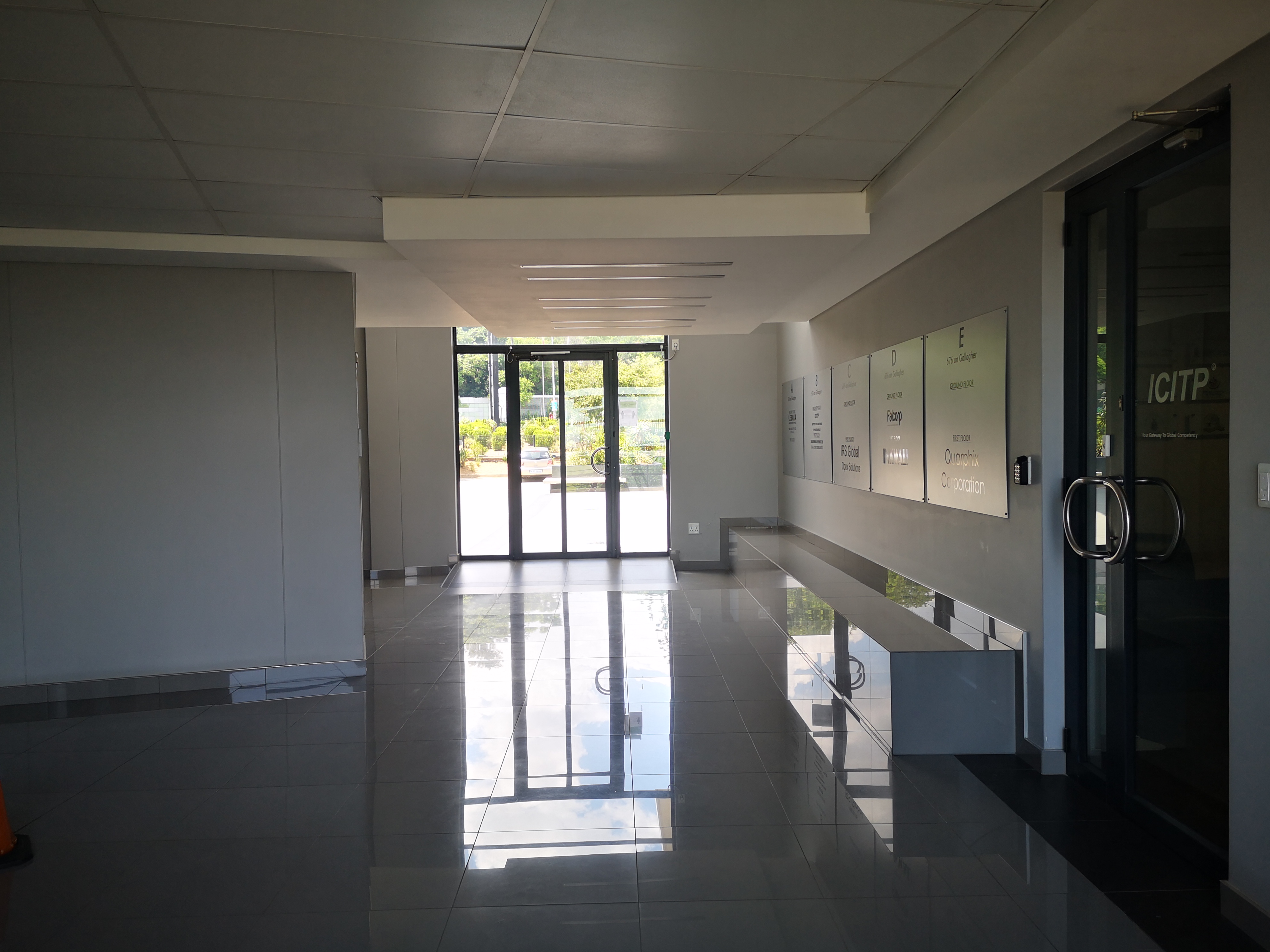 583m² Office Space to rent at 676 on Gallagher in Halfway House