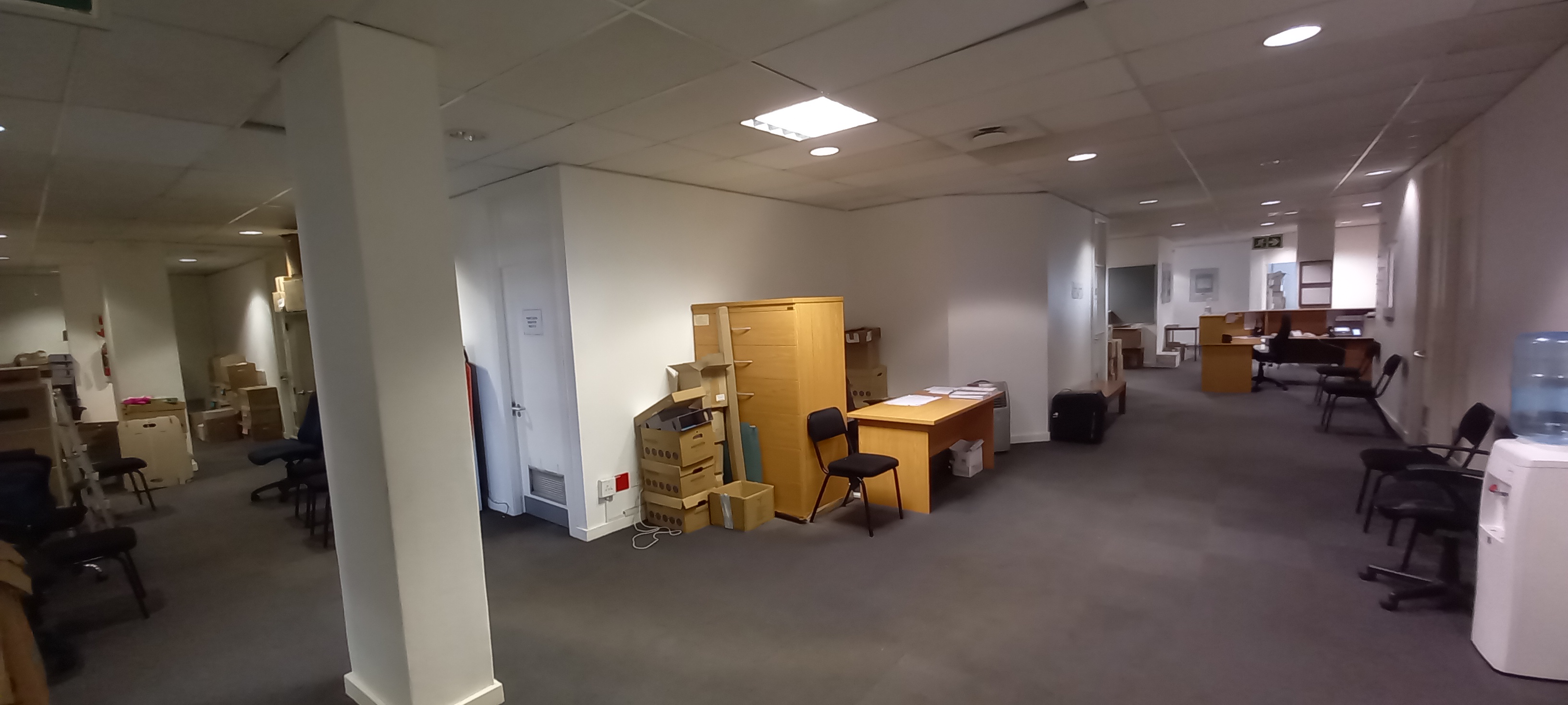 657m² Office Space to rent at ABSA BUILDING - WYNBERG in Wynberg