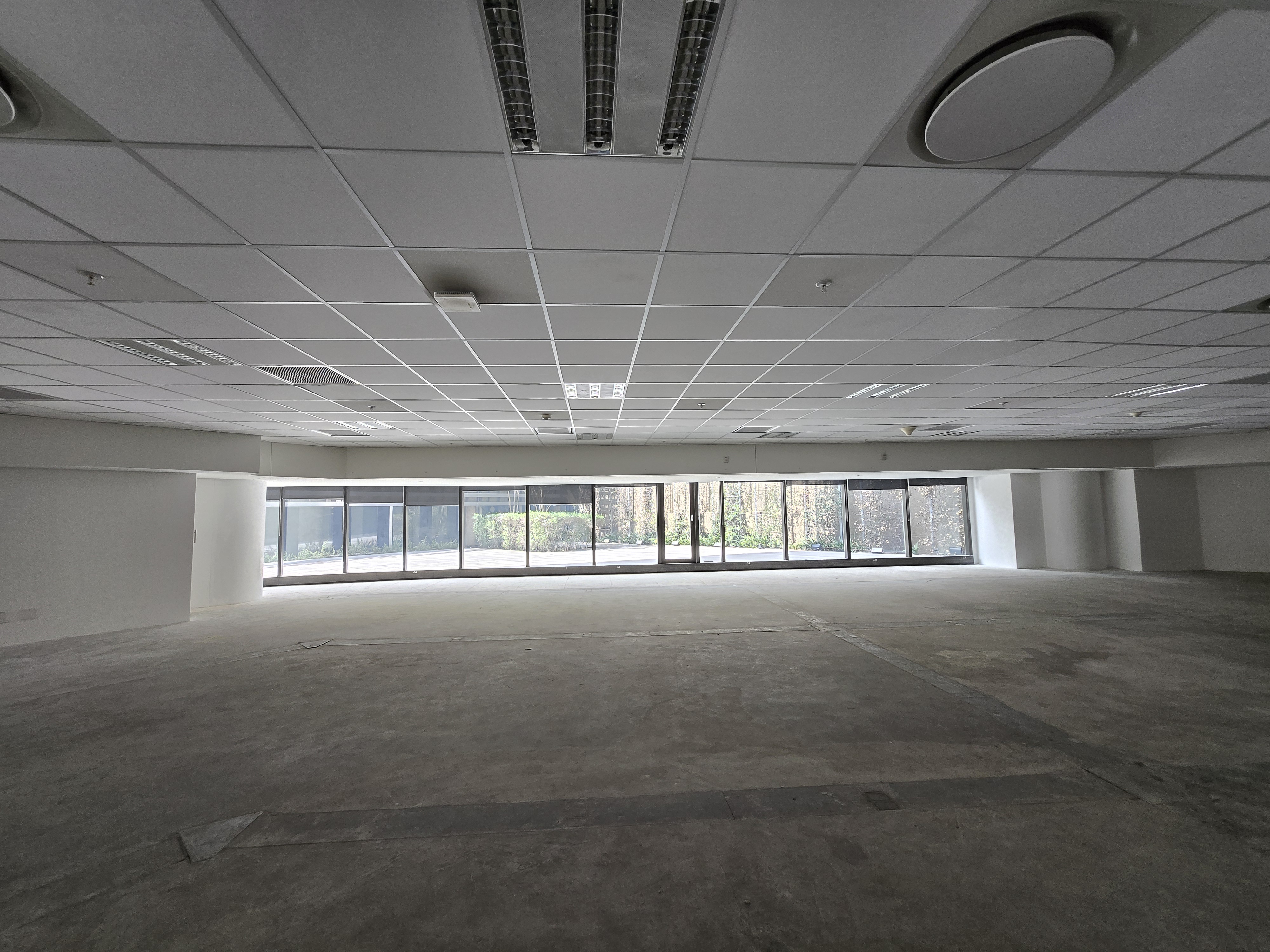 357m² Office Space to rent at Atrium on 5th in Sandton Central