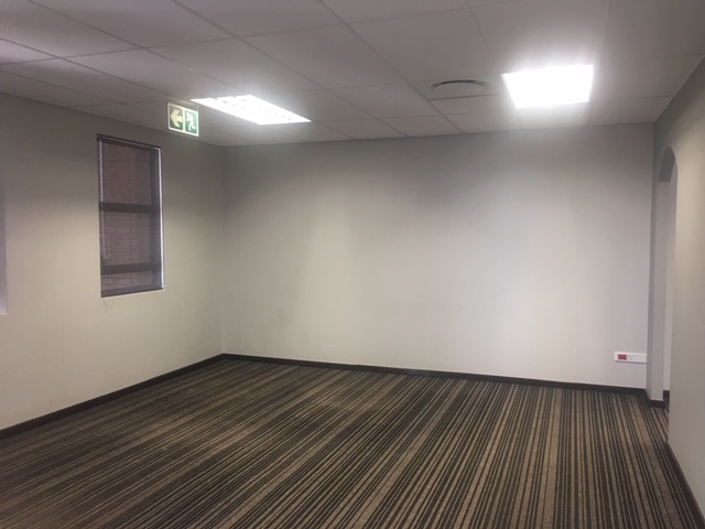 167m² Office Space to rent at Baobab Office Park in Randpark Ridge