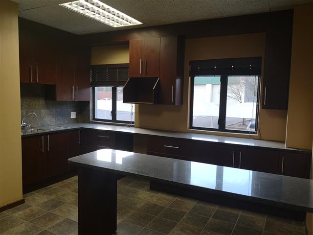200m² Office Space to rent at Beaulieu Office Park in Midrand
