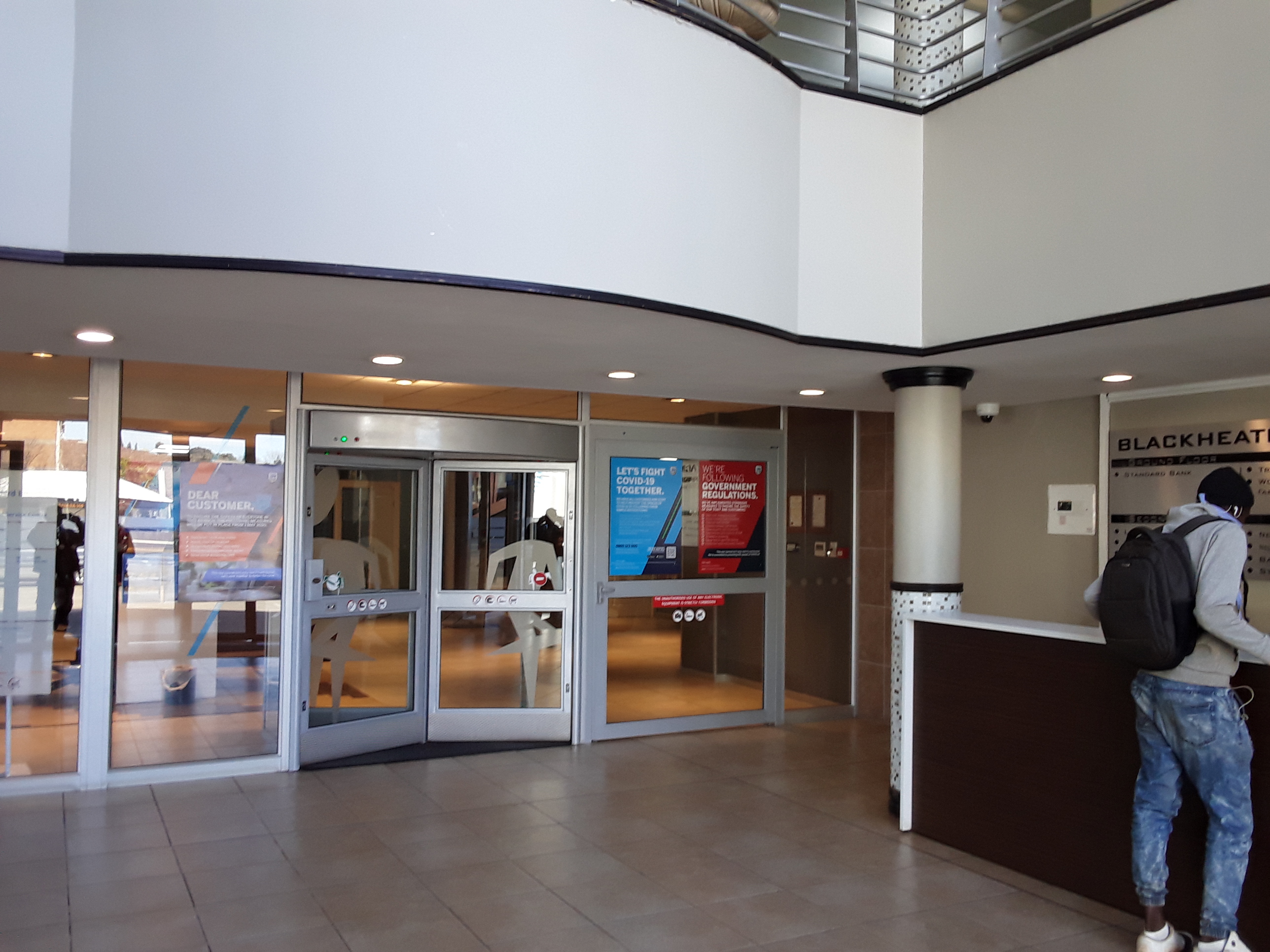 146m² Office Space to rent at Blackheath Mews - Cresta in Blackheath