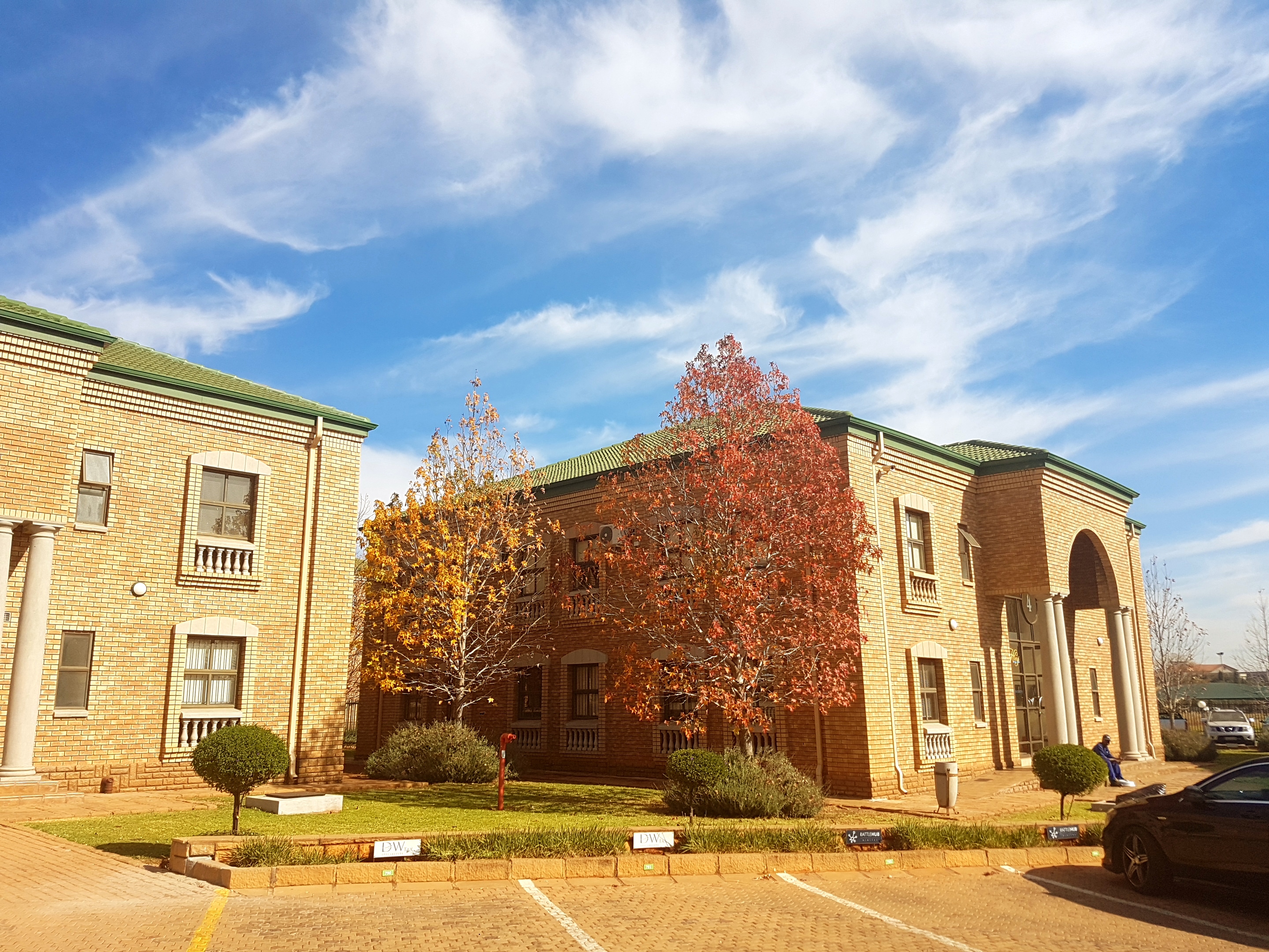 900m² Office Space to rent at Cambridge Office Park (Highveld Techno Park) in Highveld Techno Park