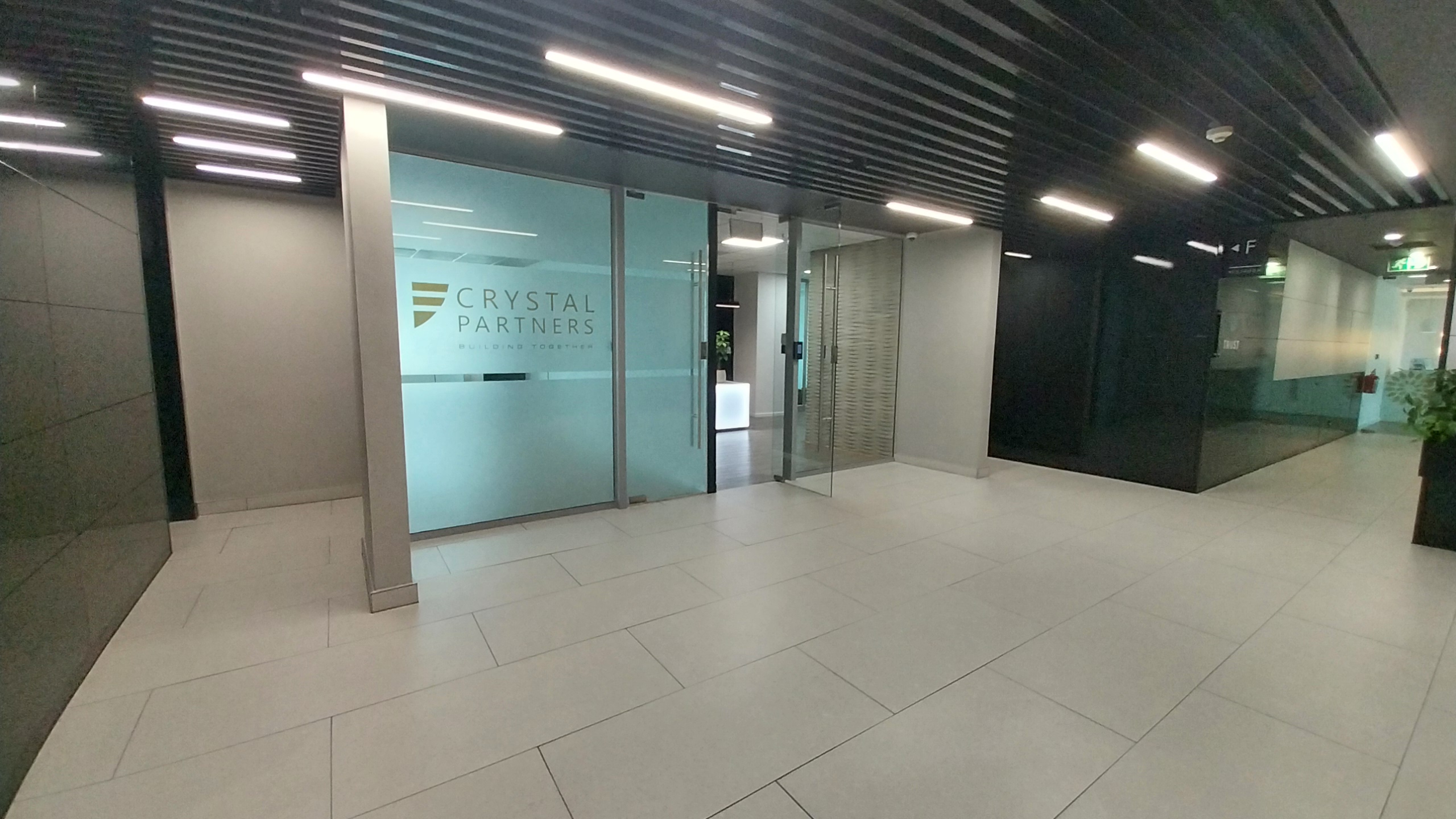 231m² Office Space to rent at Convention Tower in Foreshore