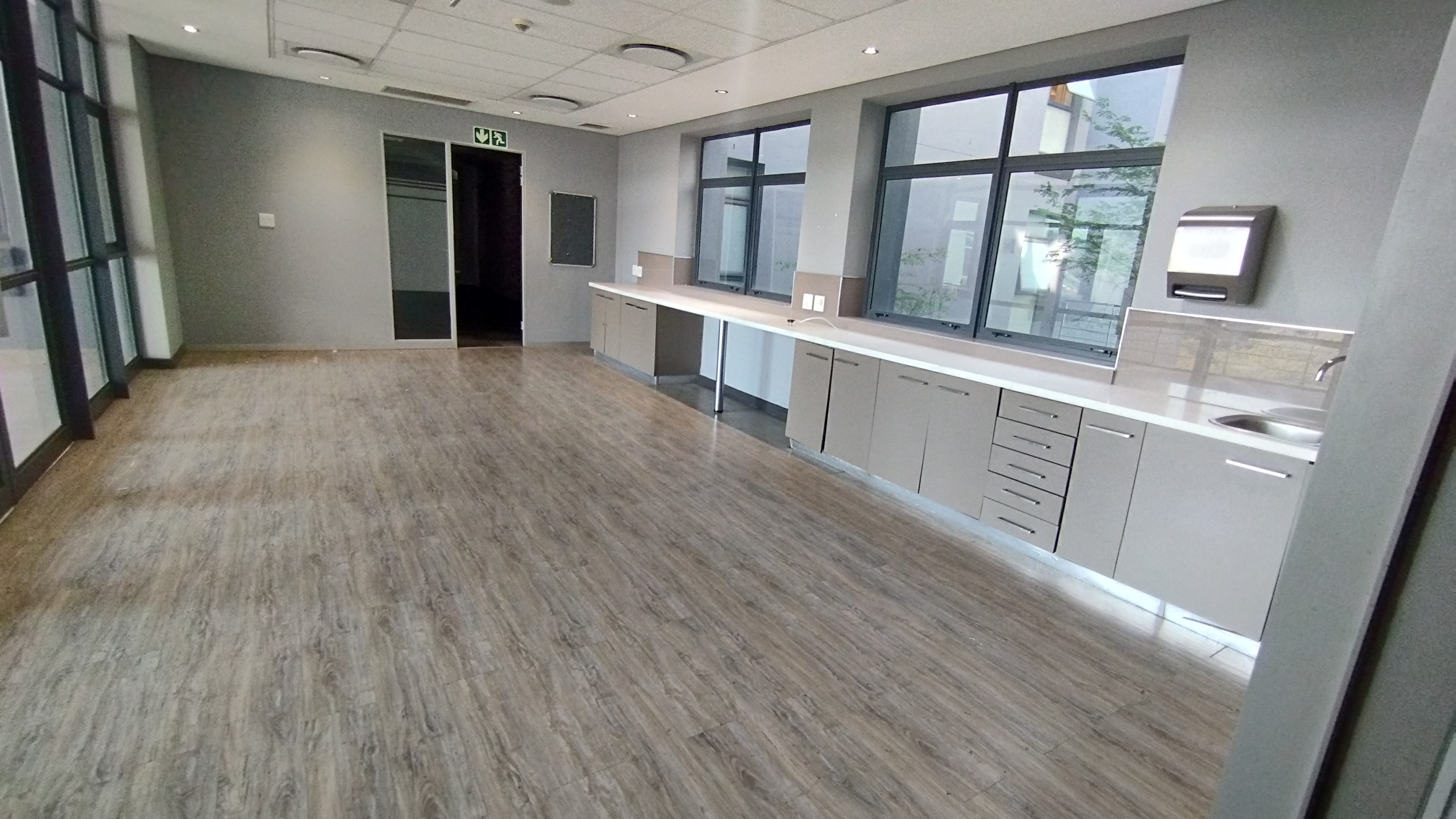 Office Space to rent at Corobay Corner in Menlyn