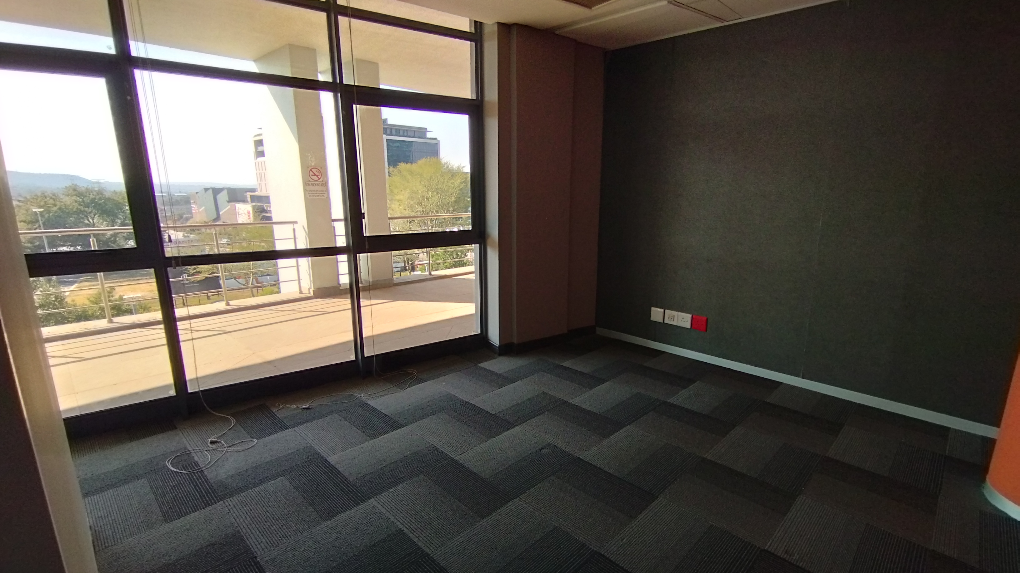 Office Space to rent at Corobay Corner in Menlyn