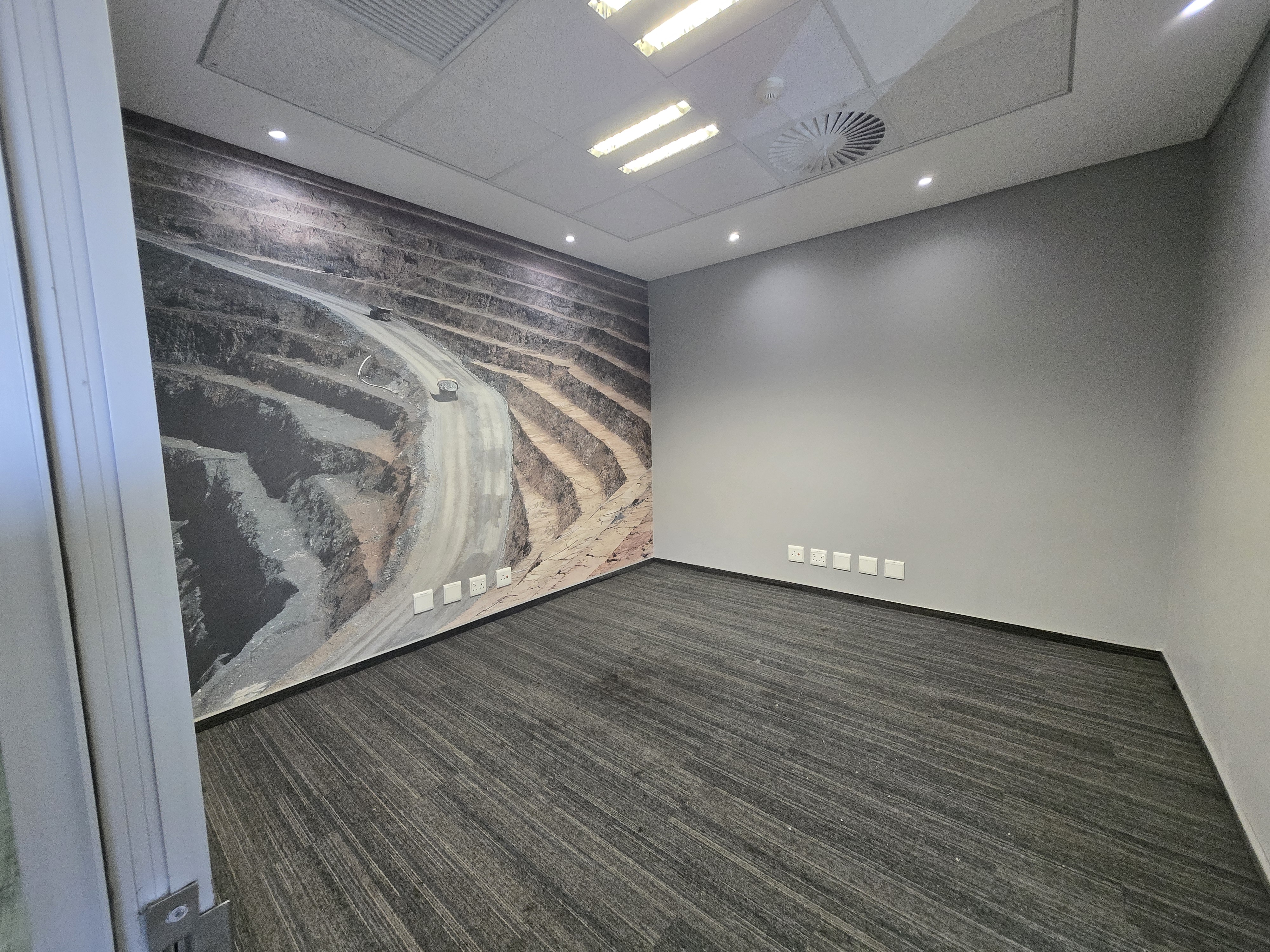 Office Space to rent at Cradock Square in Rosebank JHB