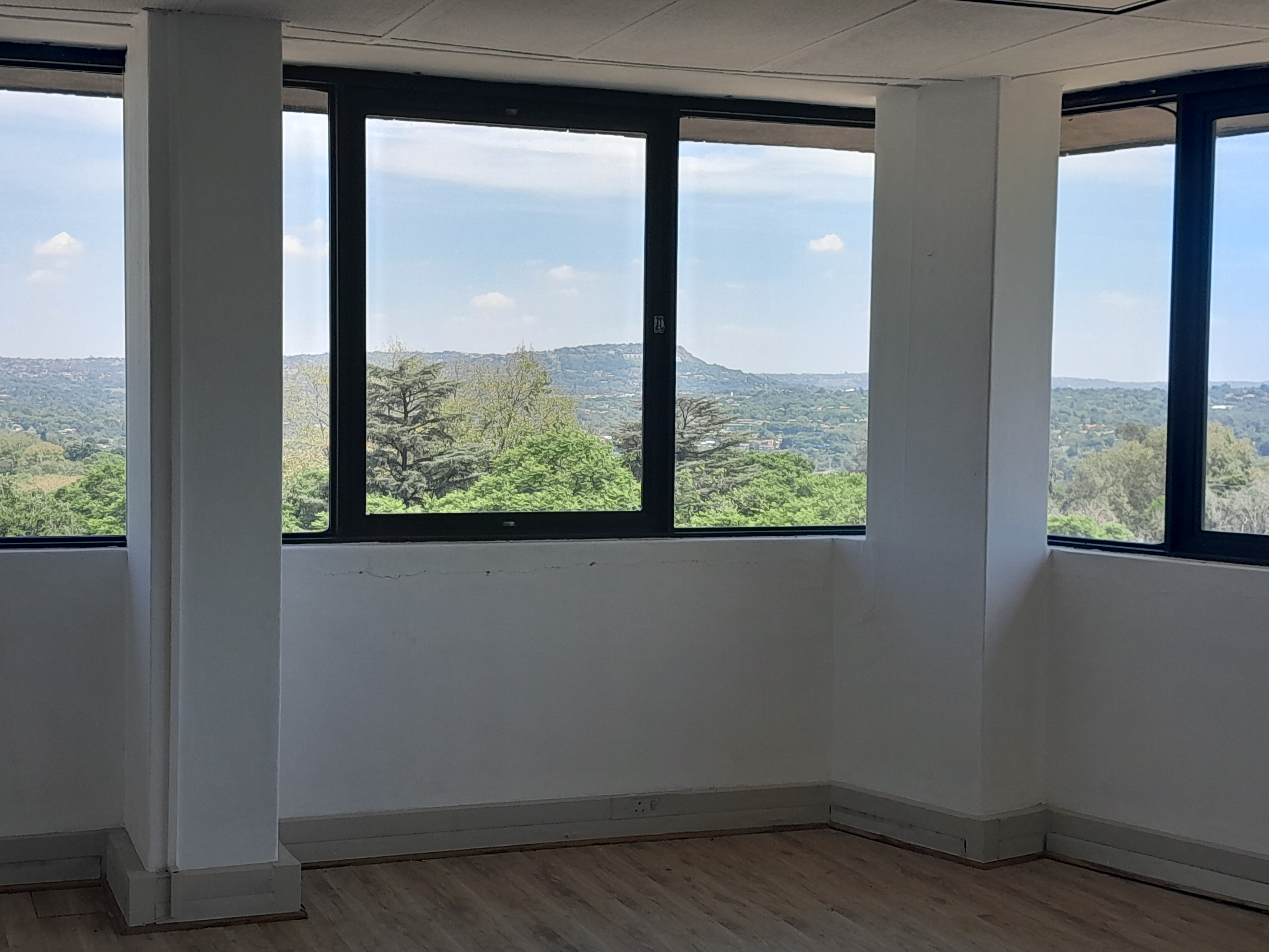 143m² Office Space to rent at Dunkeld West Centre in Dunkeld