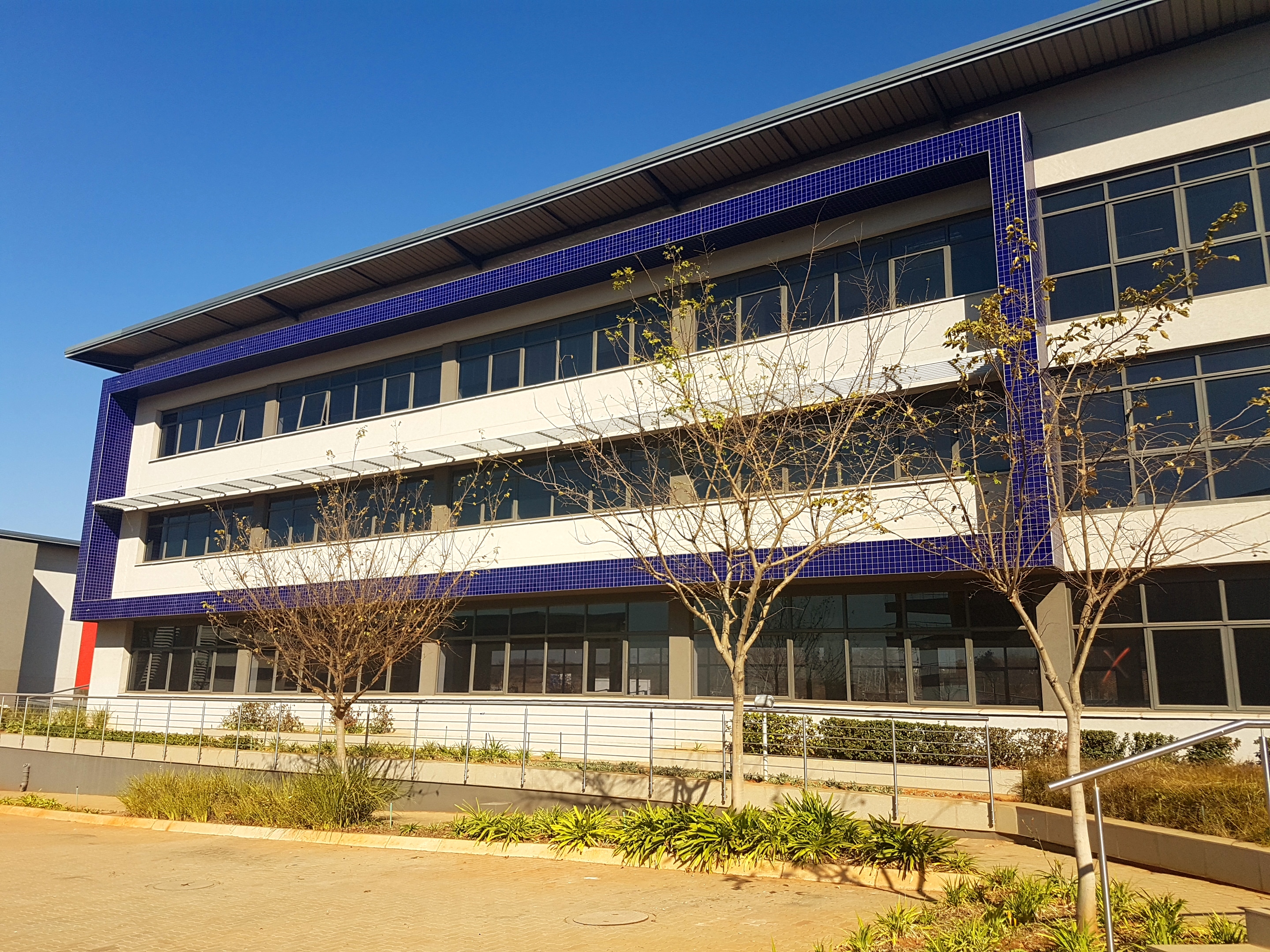 178m² Office Space to rent at Eco Glades 1 in Highveld