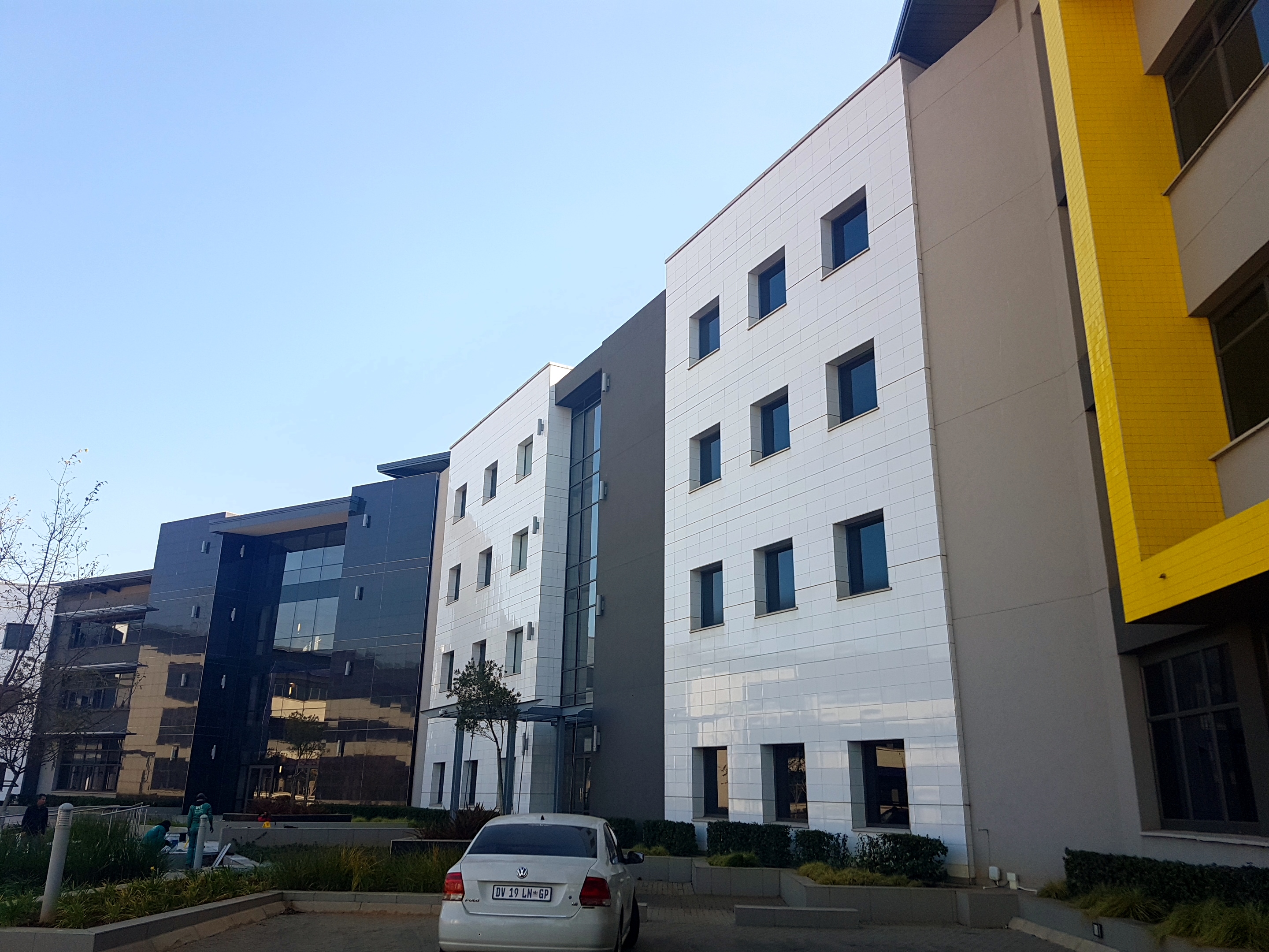 178m² Office Space to rent at Eco Glades 1 in Highveld