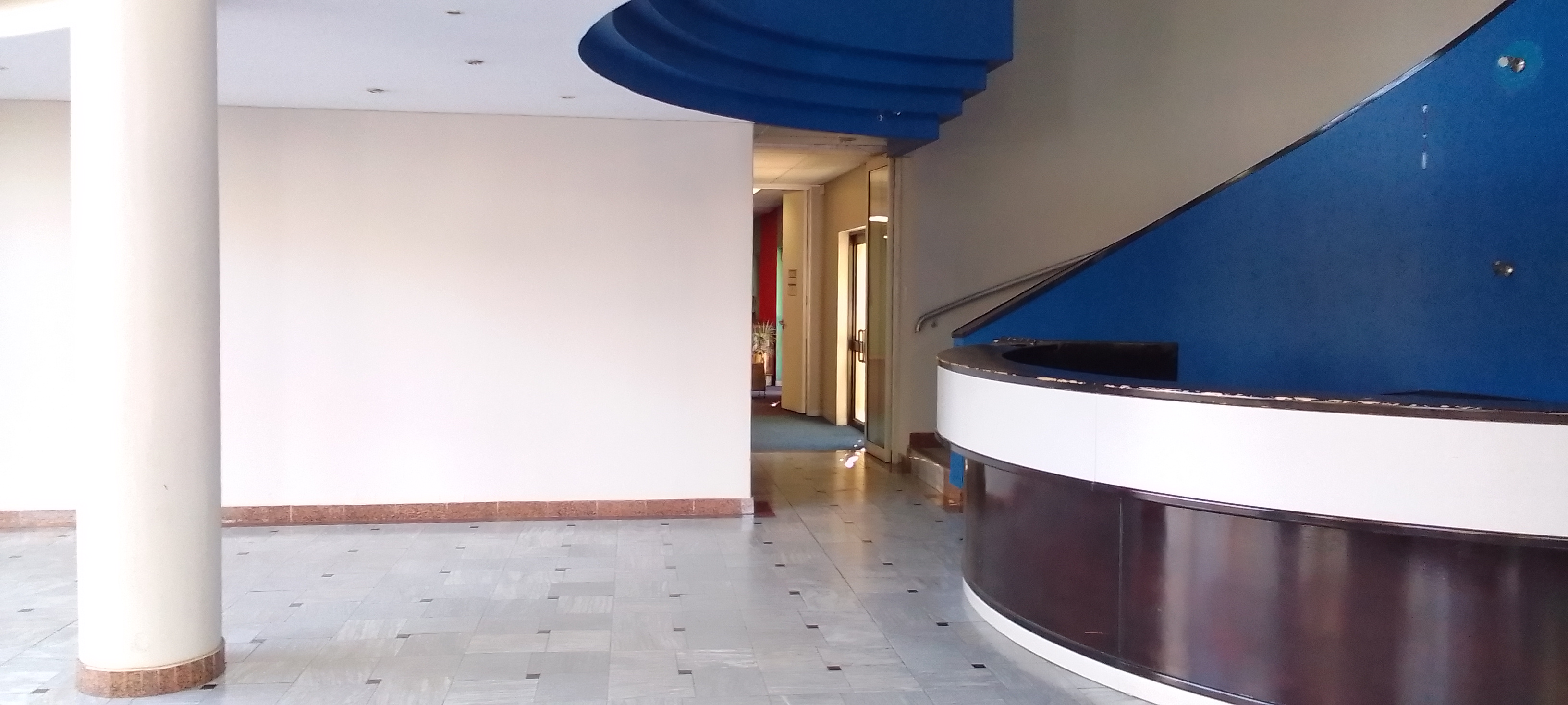 Warehouse to rent at Glomail Head Office in Vorna Valley