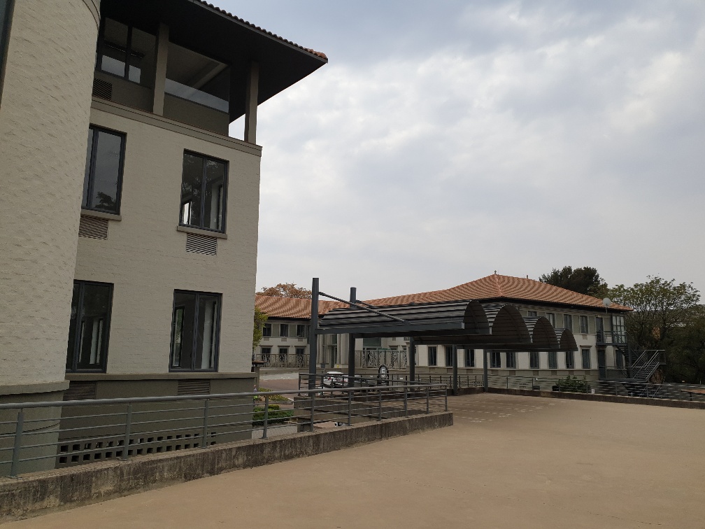 556m² Office Space to rent at Grayston Office Park in Sandown JHB