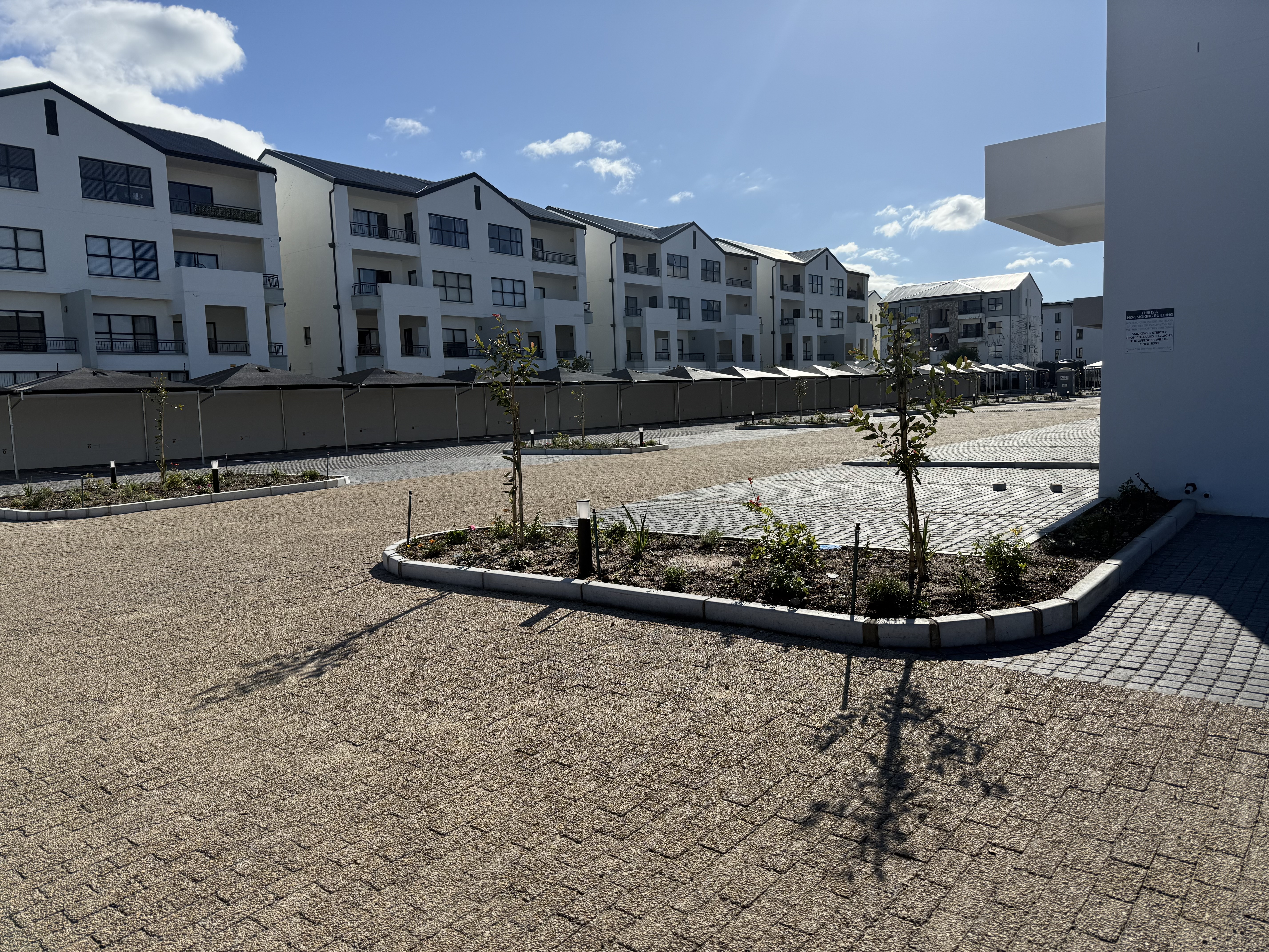 159m² Office Space to rent at Halo Medical Suites Paardevlei in Paardevlei