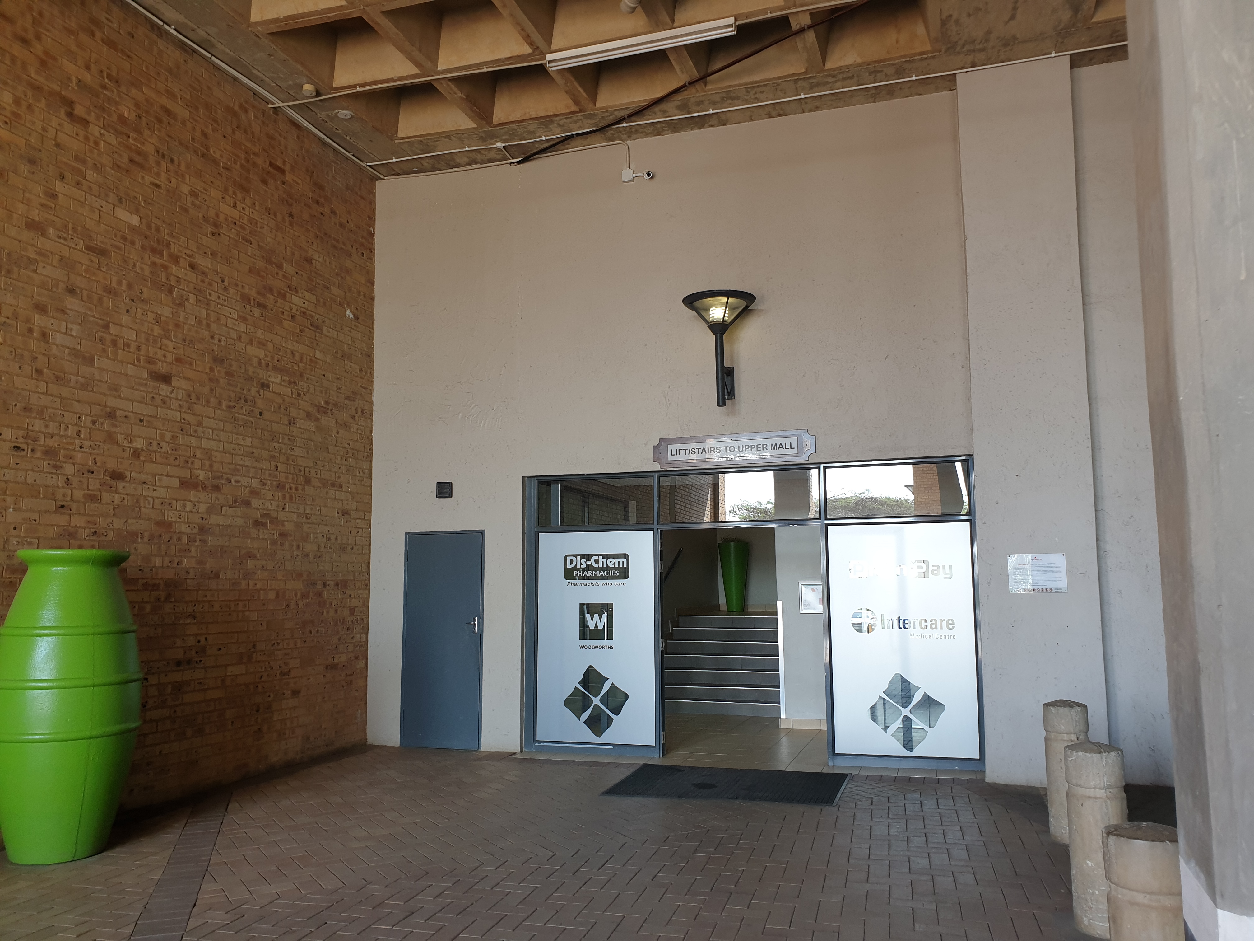 Retail Shops to rent at Hazeldean Square Shopping Center in Silver Lakes
