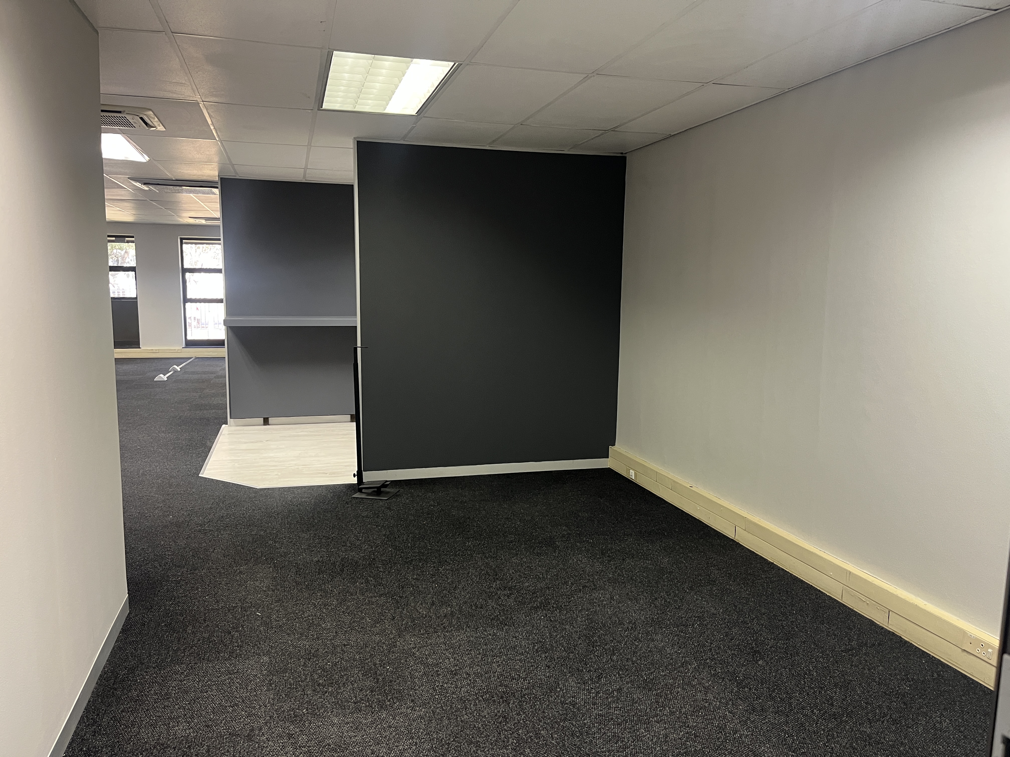 163m² Office Space to rent at Hurlingham Office Park in Hurlingham