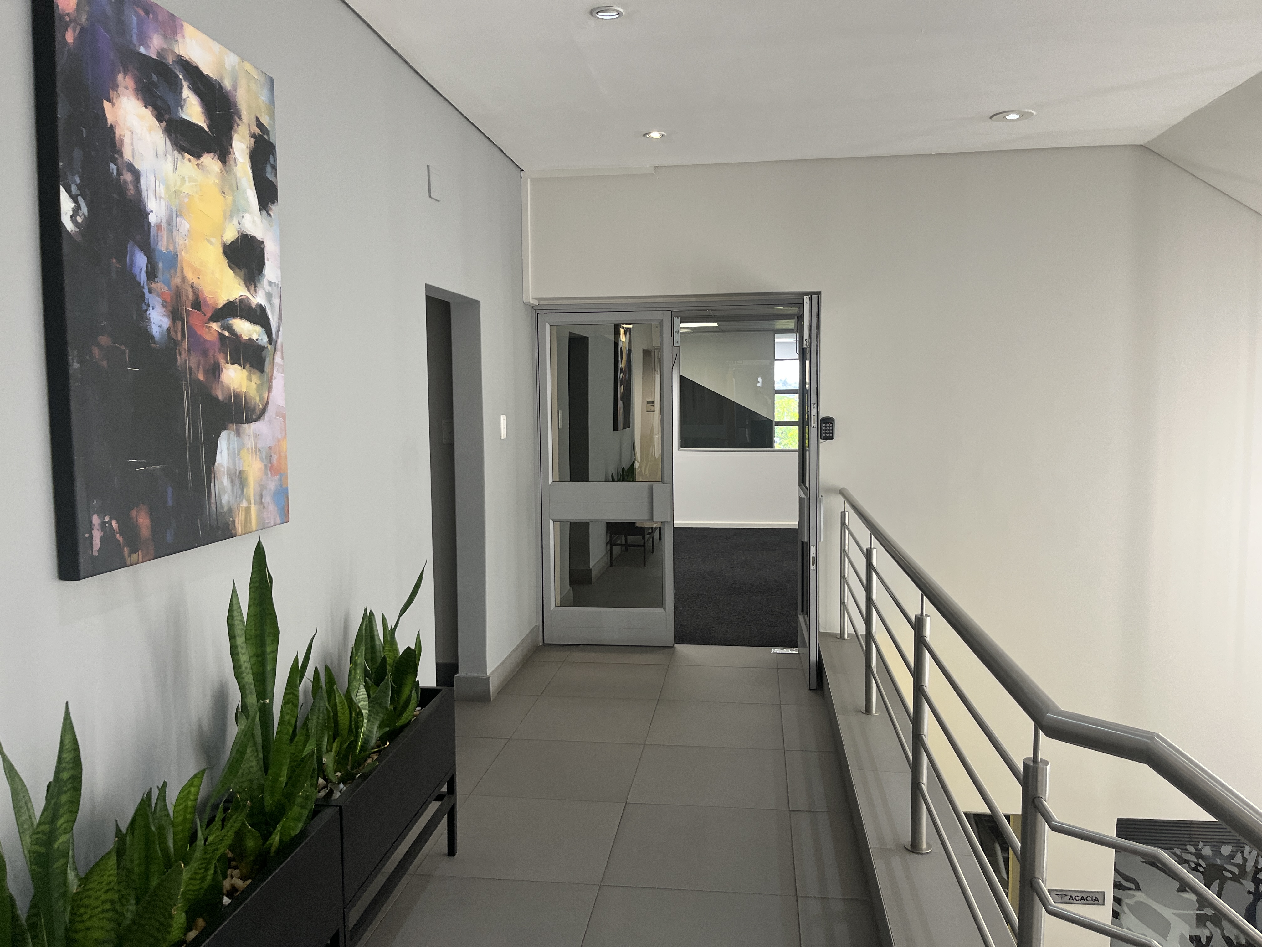400m² Office Space to rent at Hurlingham Office Park in Hurlingham