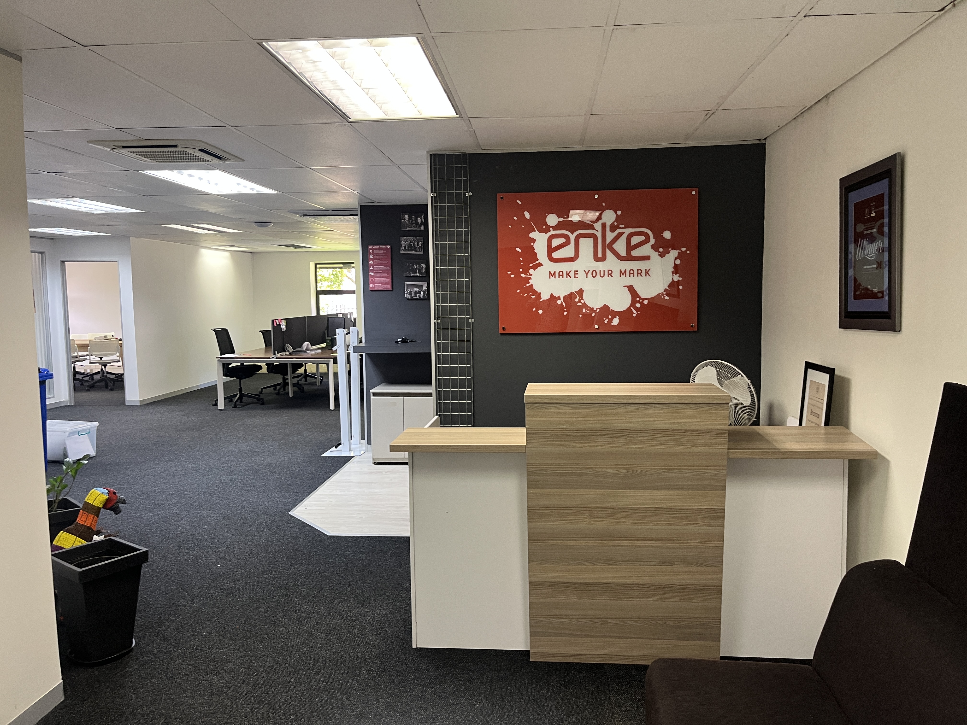 150m² Office Space to rent at Hurlingham Office Park in Hurlingham