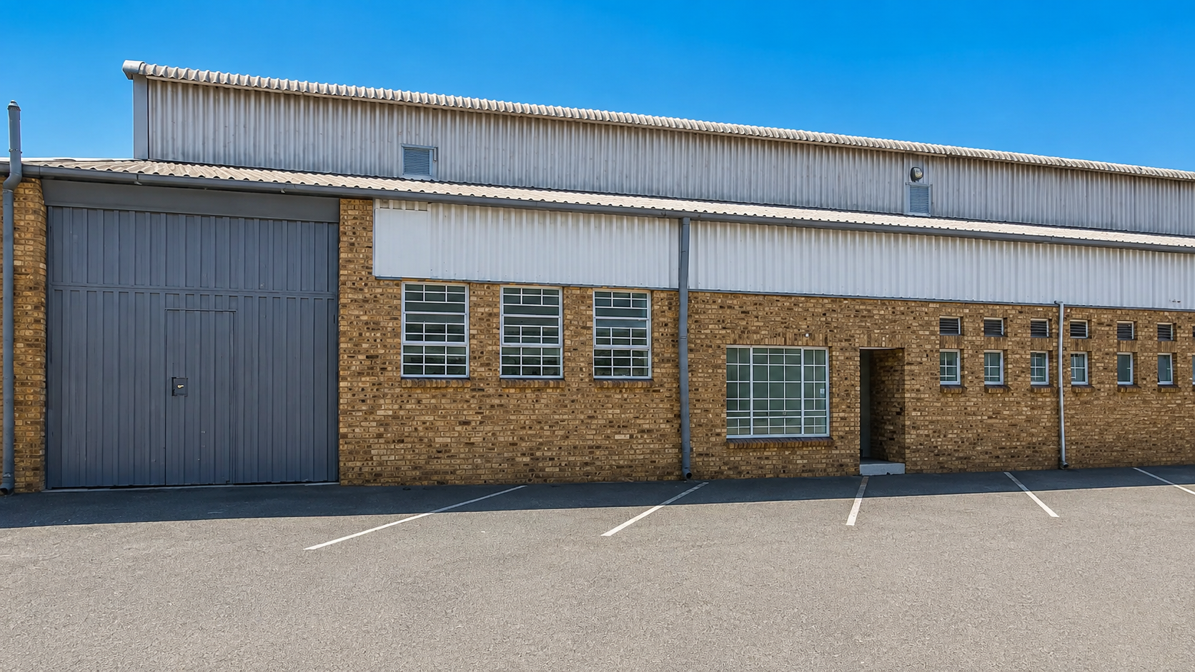 255m² Warehouse to rent at Hydro Park in Stikland