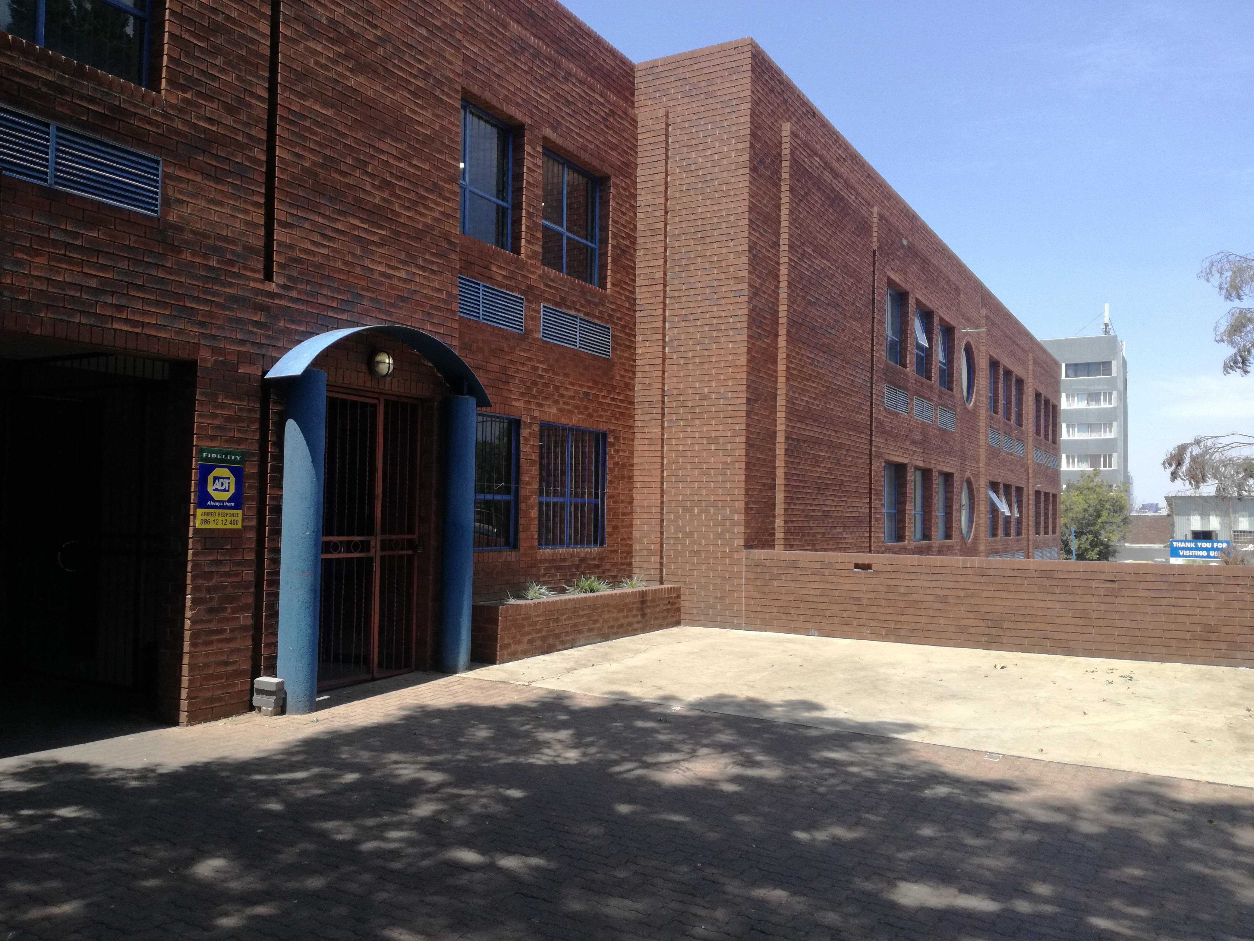 559m² Office Space to rent at Kensington B in Kensington B