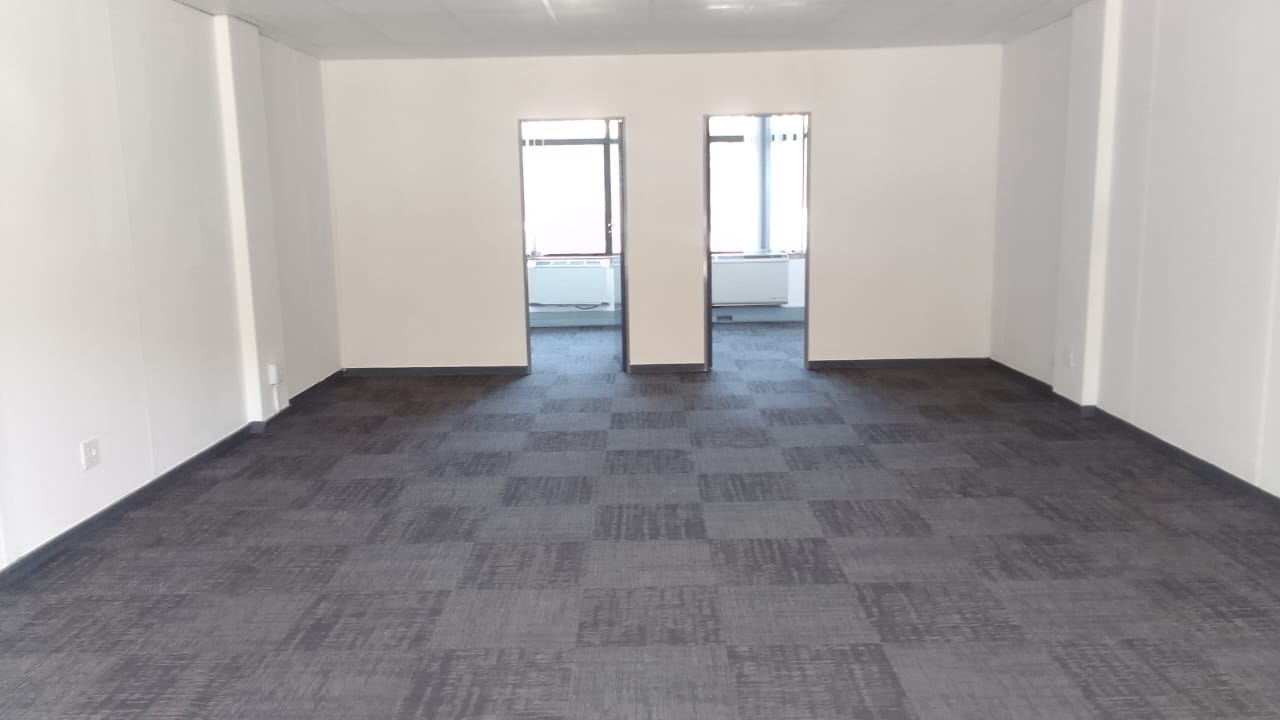 254m² Office Space to rent at Lone Creek in Midrand