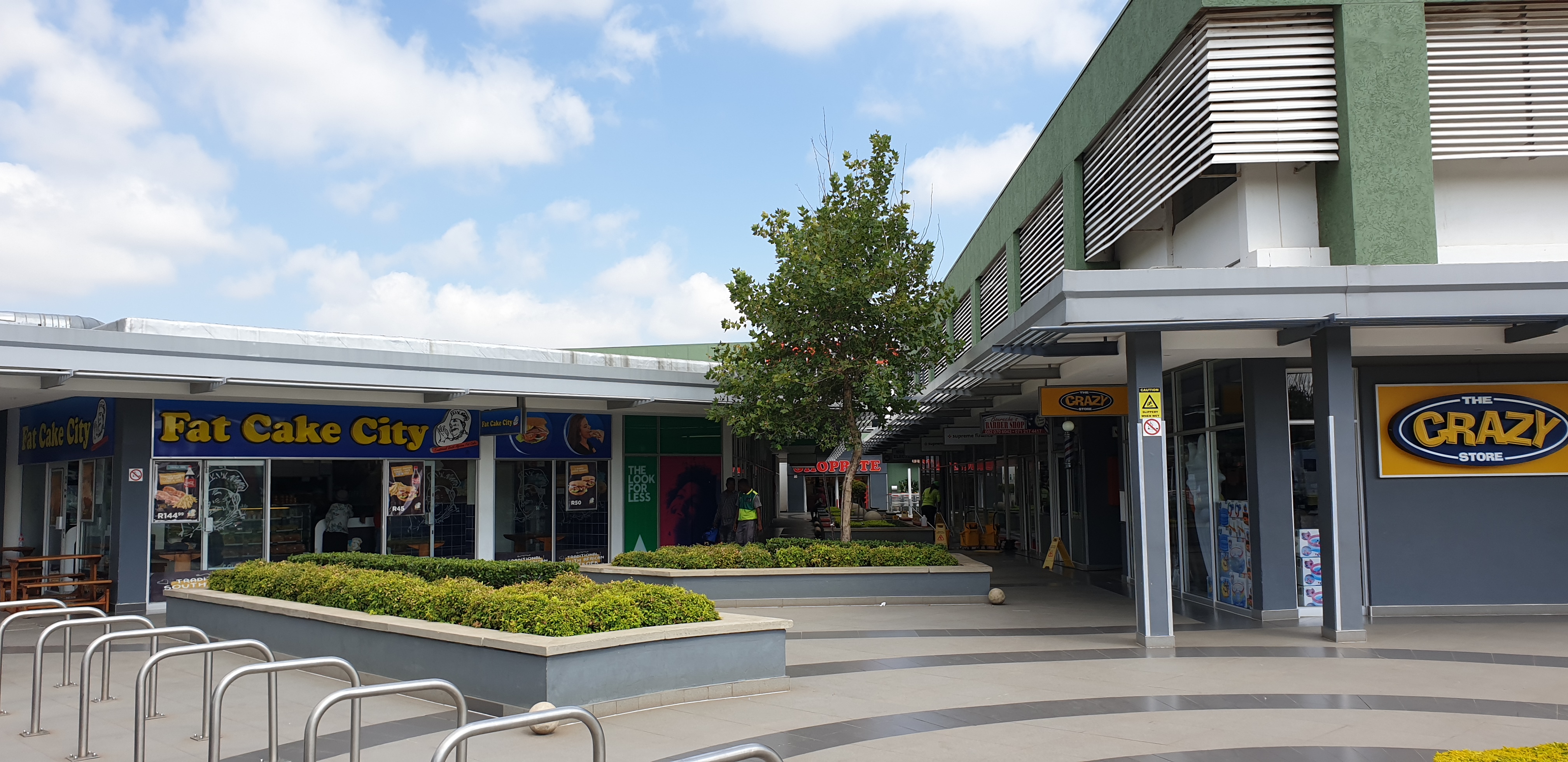 748m² Retail Shops to rent at Lyttleton Shopping Centre in Lyttelton Manor